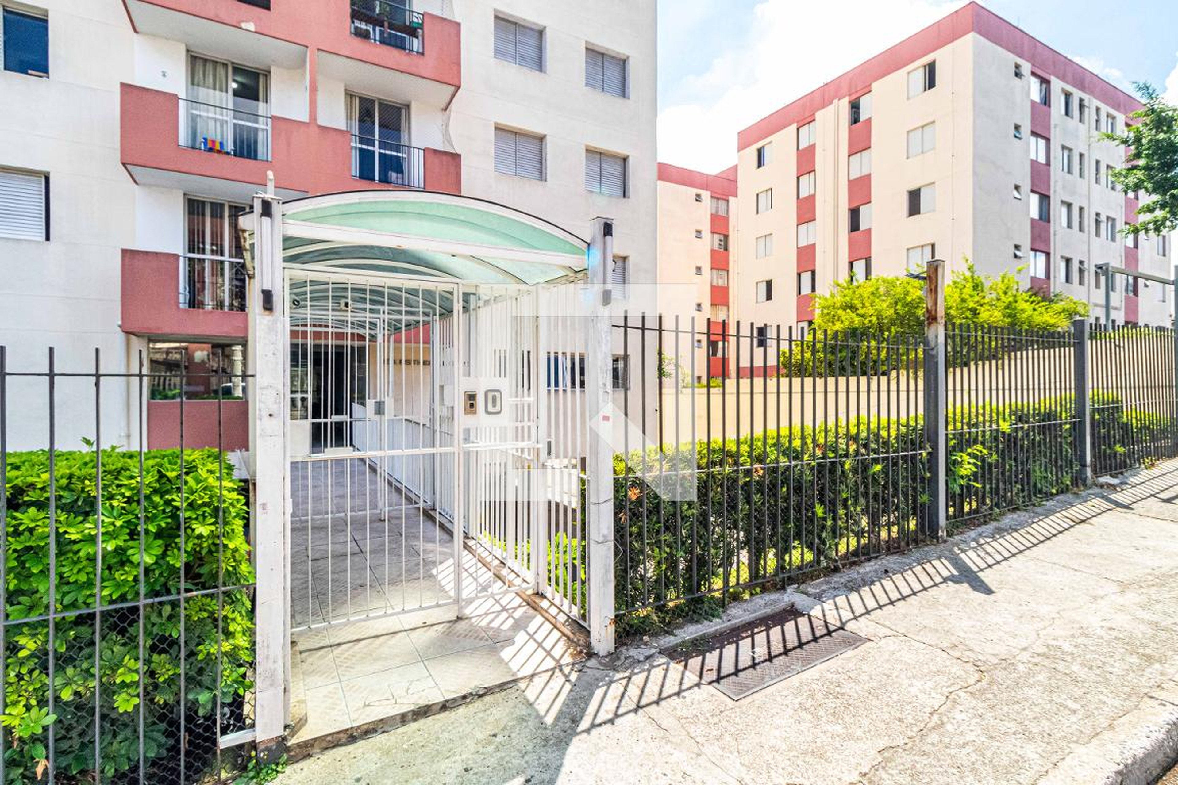 Fachada Condomínio Esther Luiz