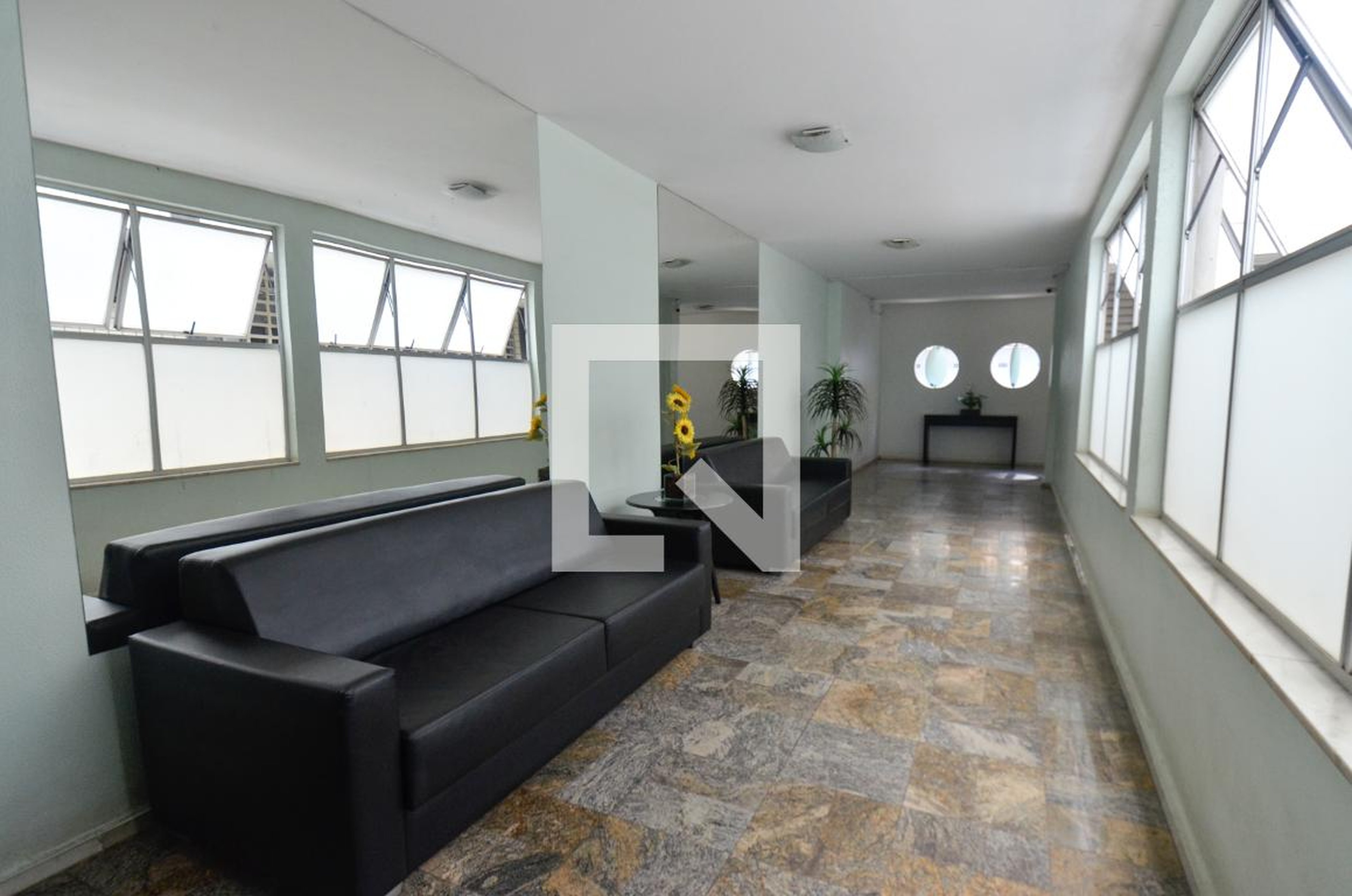 Hall de entrada - Edifício Professor João Leal