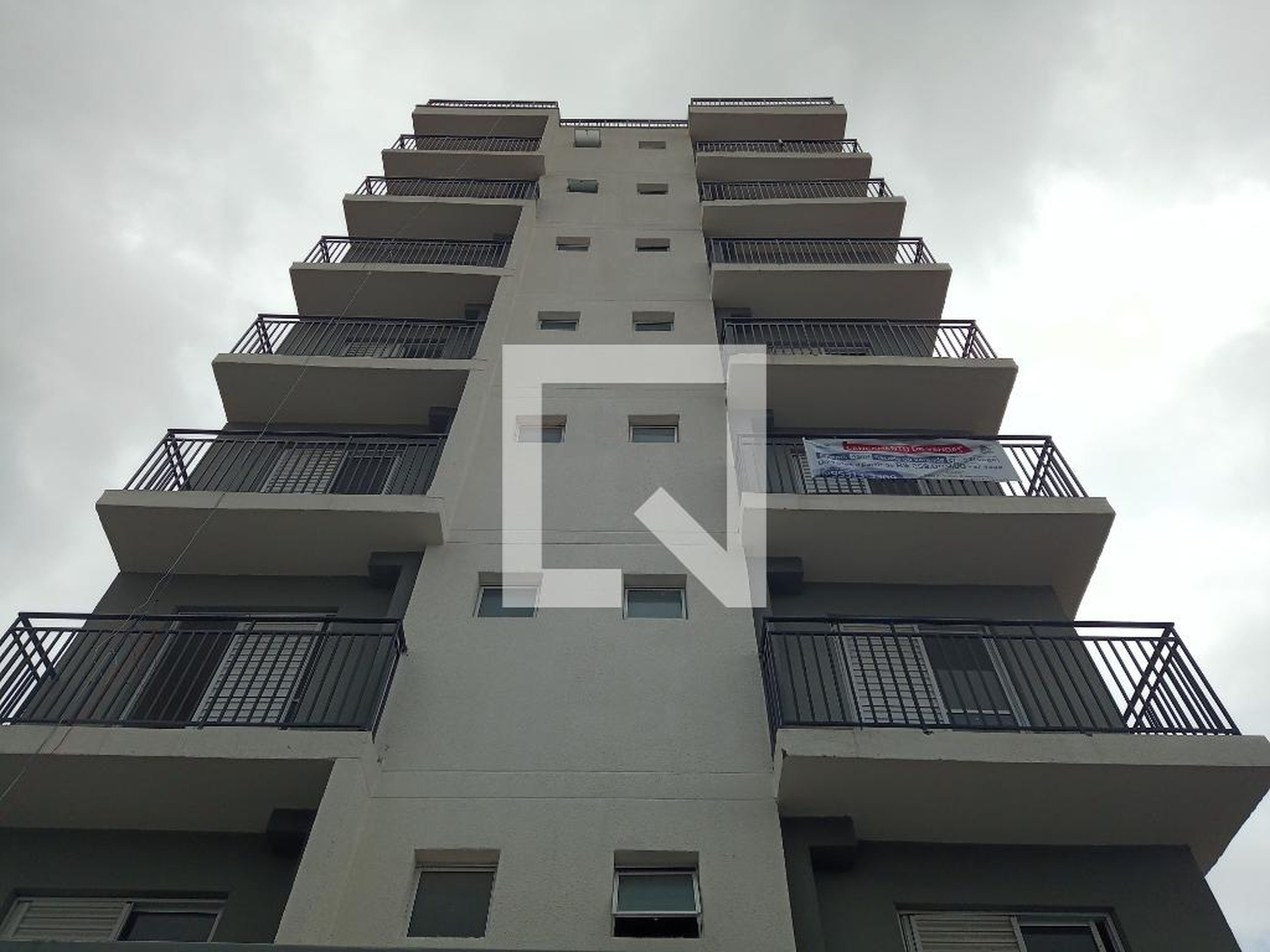 Fachada Condomínio em Rua Mafalda, 600