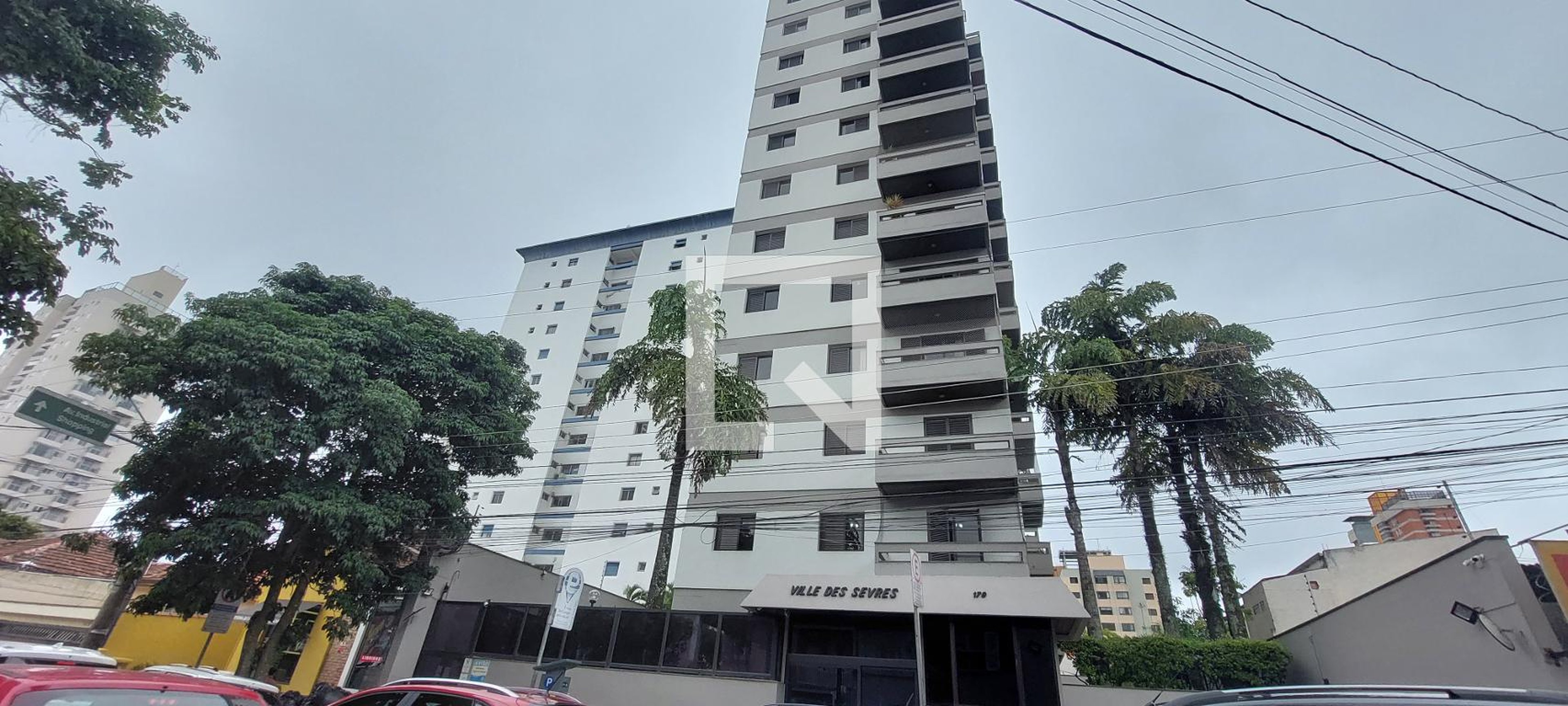 Fachada Condomínio em Rua Almirante Protógenes, 121