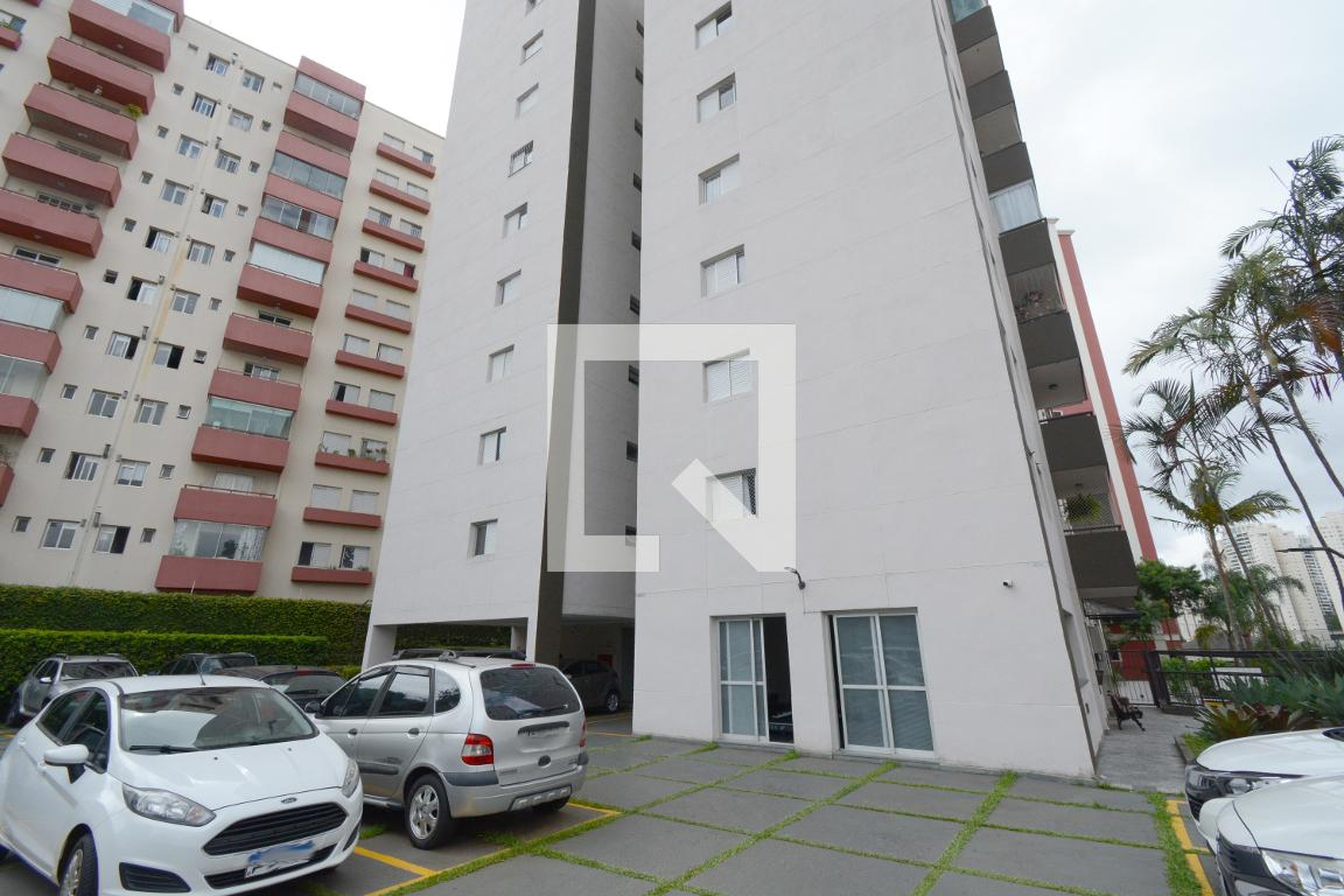 Fachada do Prédio Edifício Cannes