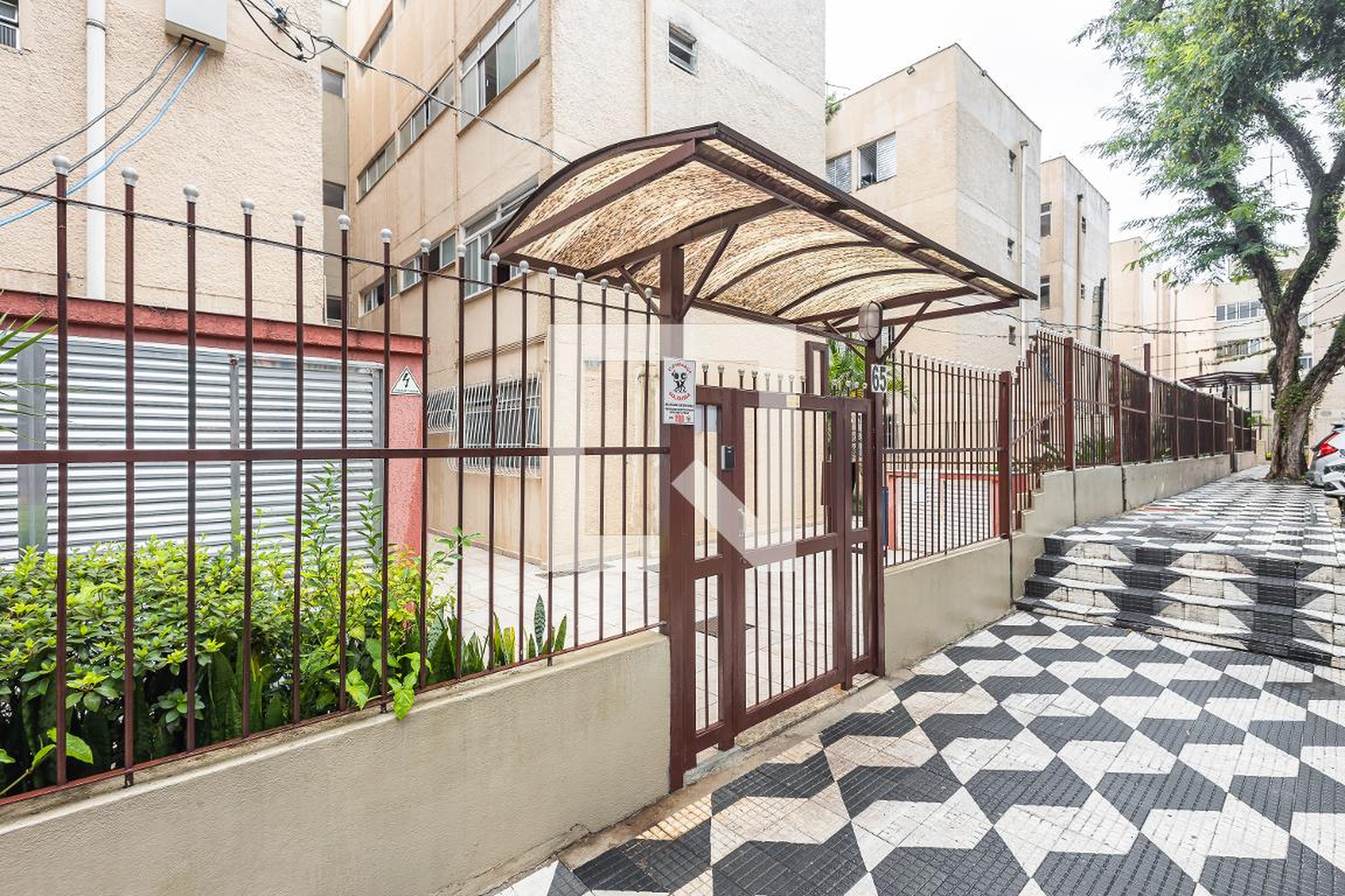 Fachada Condomínio em Rua Doutor Nelson Ferreira de Souza, 3001