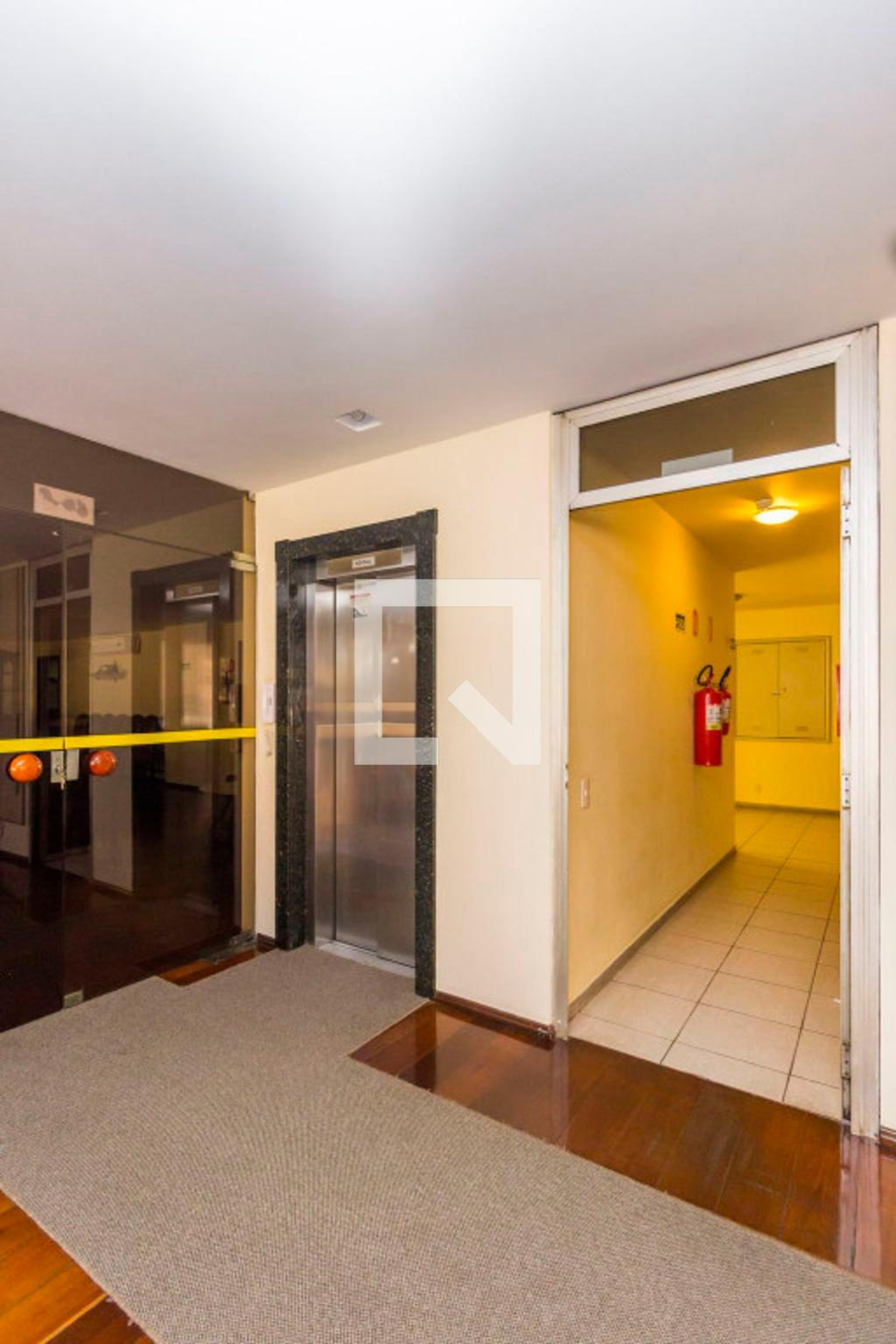 Elevador - Edifício Catedral