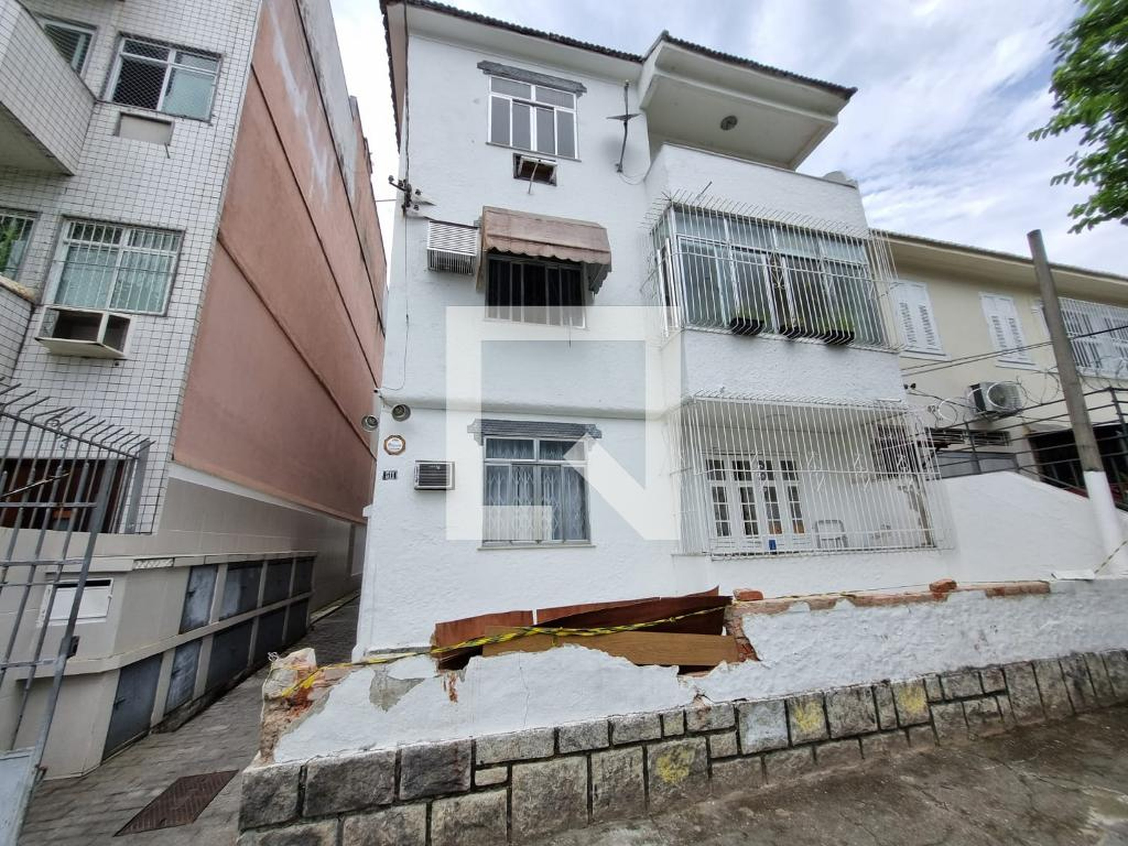 Fachada Condomínio Faby