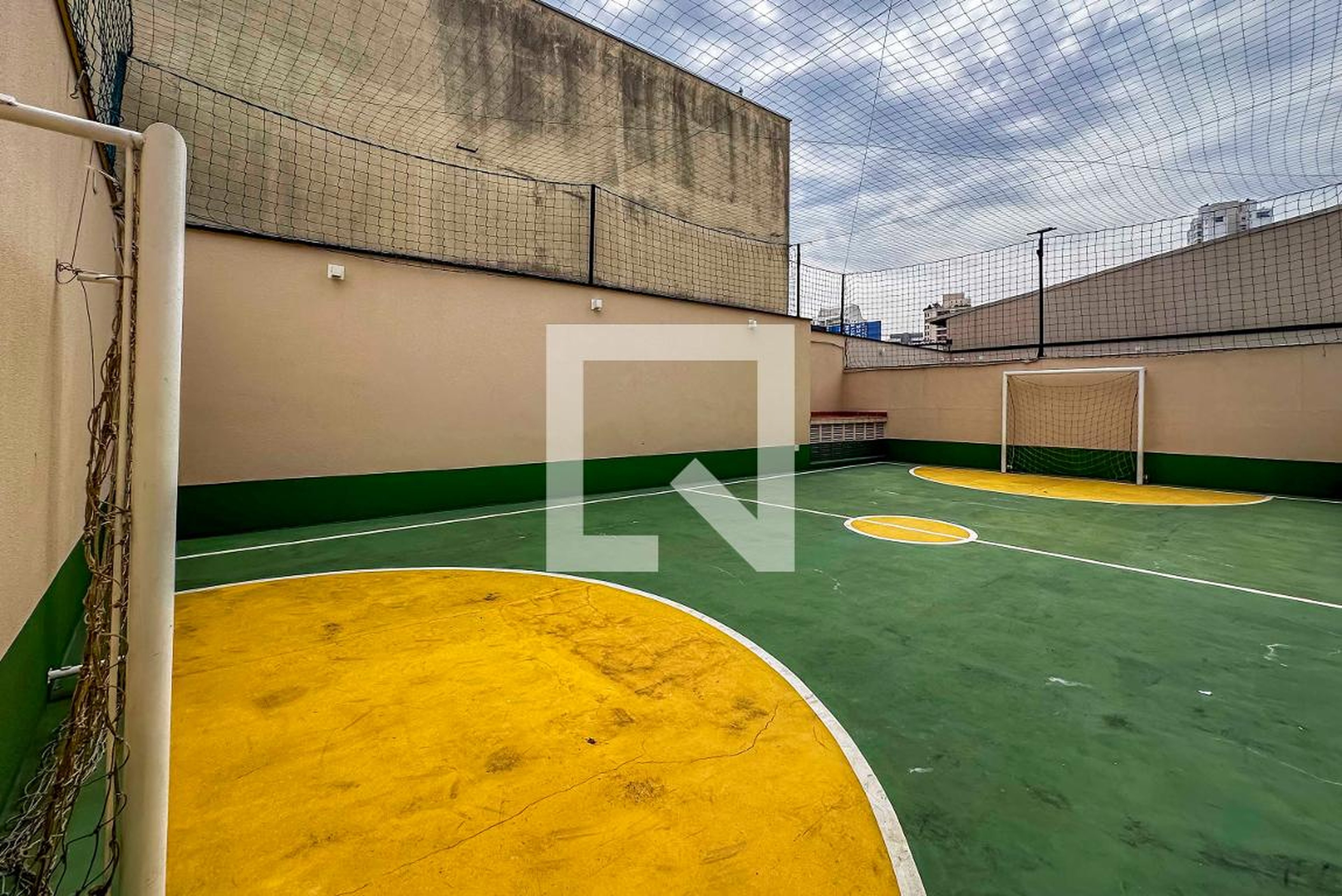 Quadra Esportiva - Ilha de Rodes