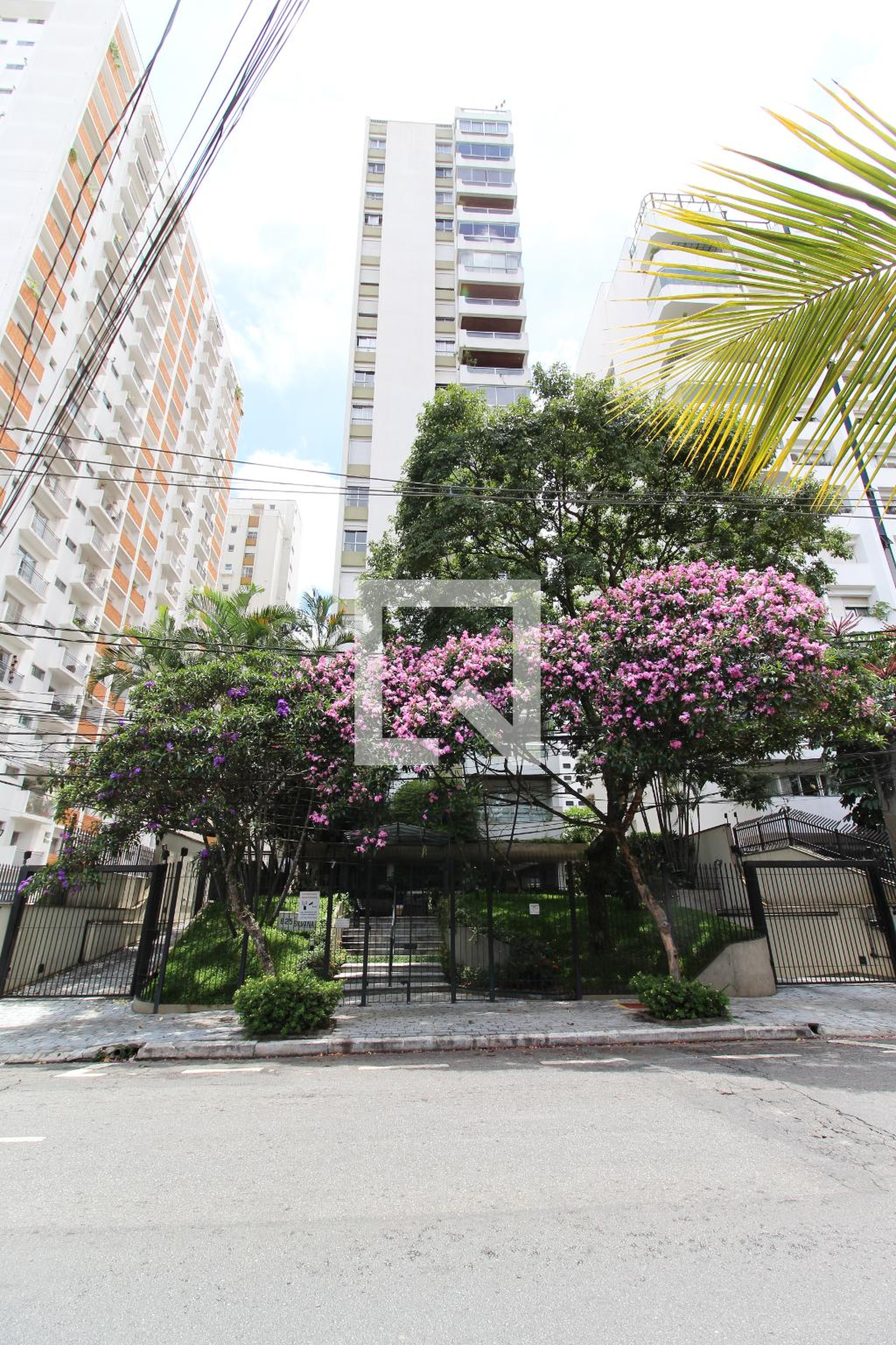 Fachada Condomínio Silvana