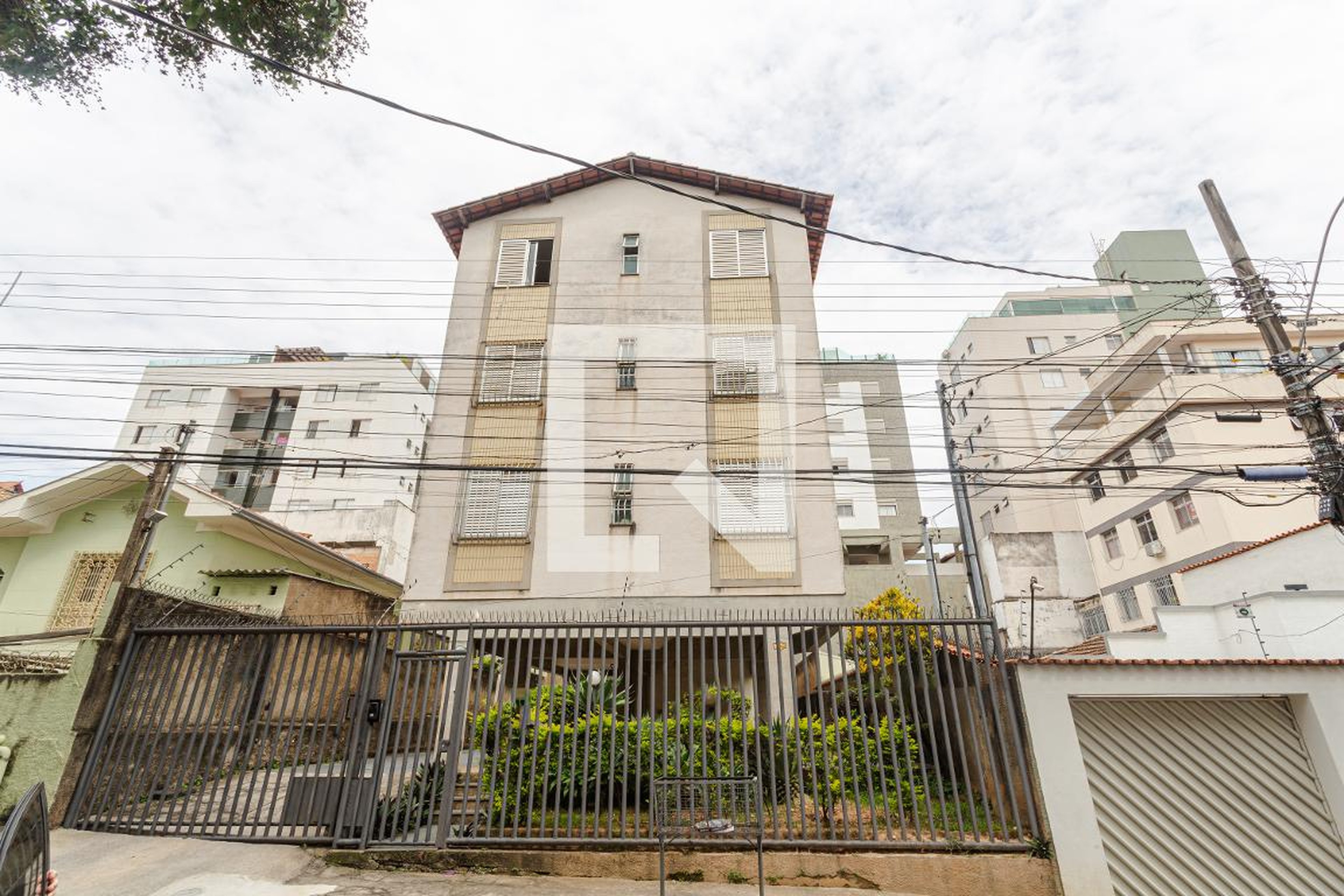 Fachada Condomínio em Rua Juruá, 589