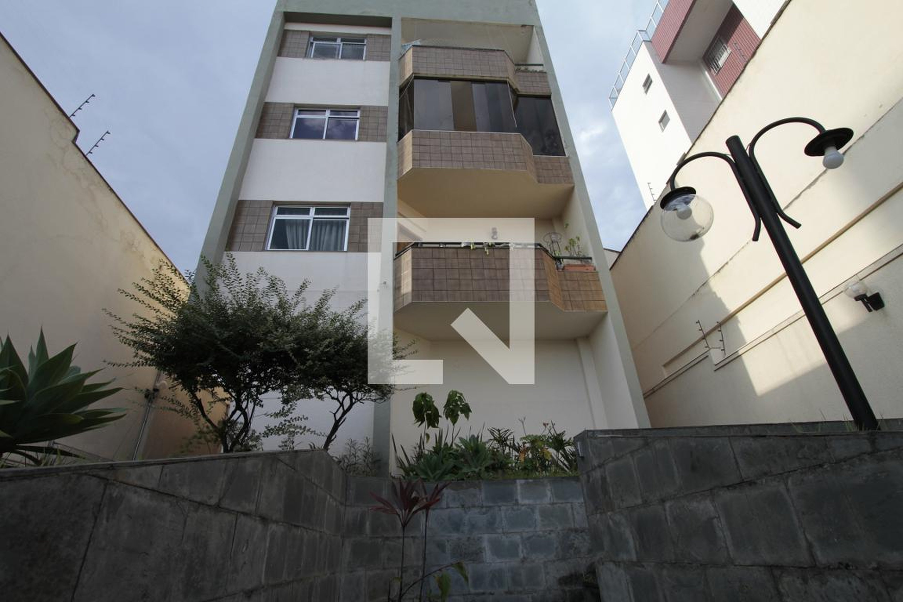 Fachada do Prédio Condomínio em Rua Aquidaban, 350