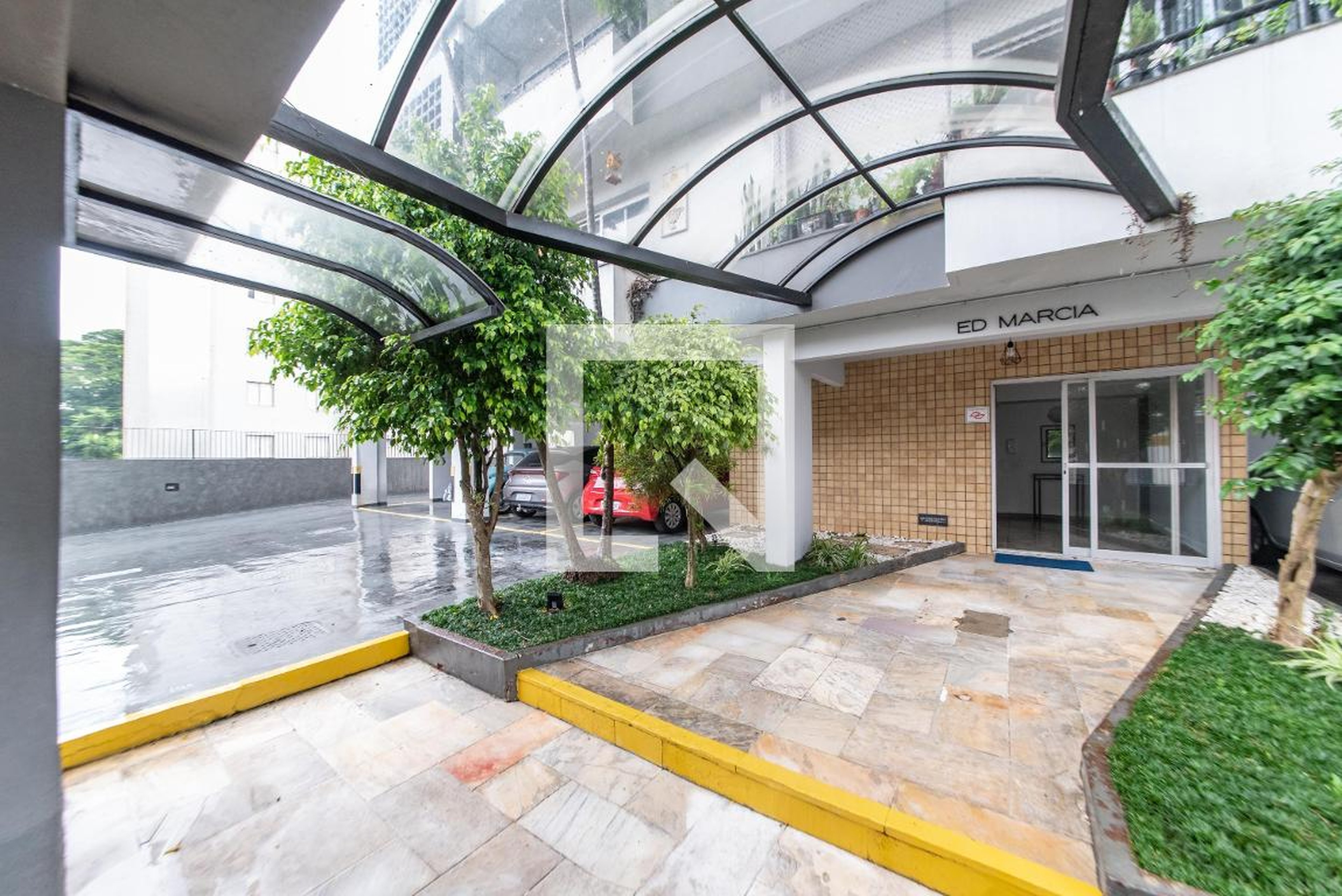 Entrada - Edifício Marcia