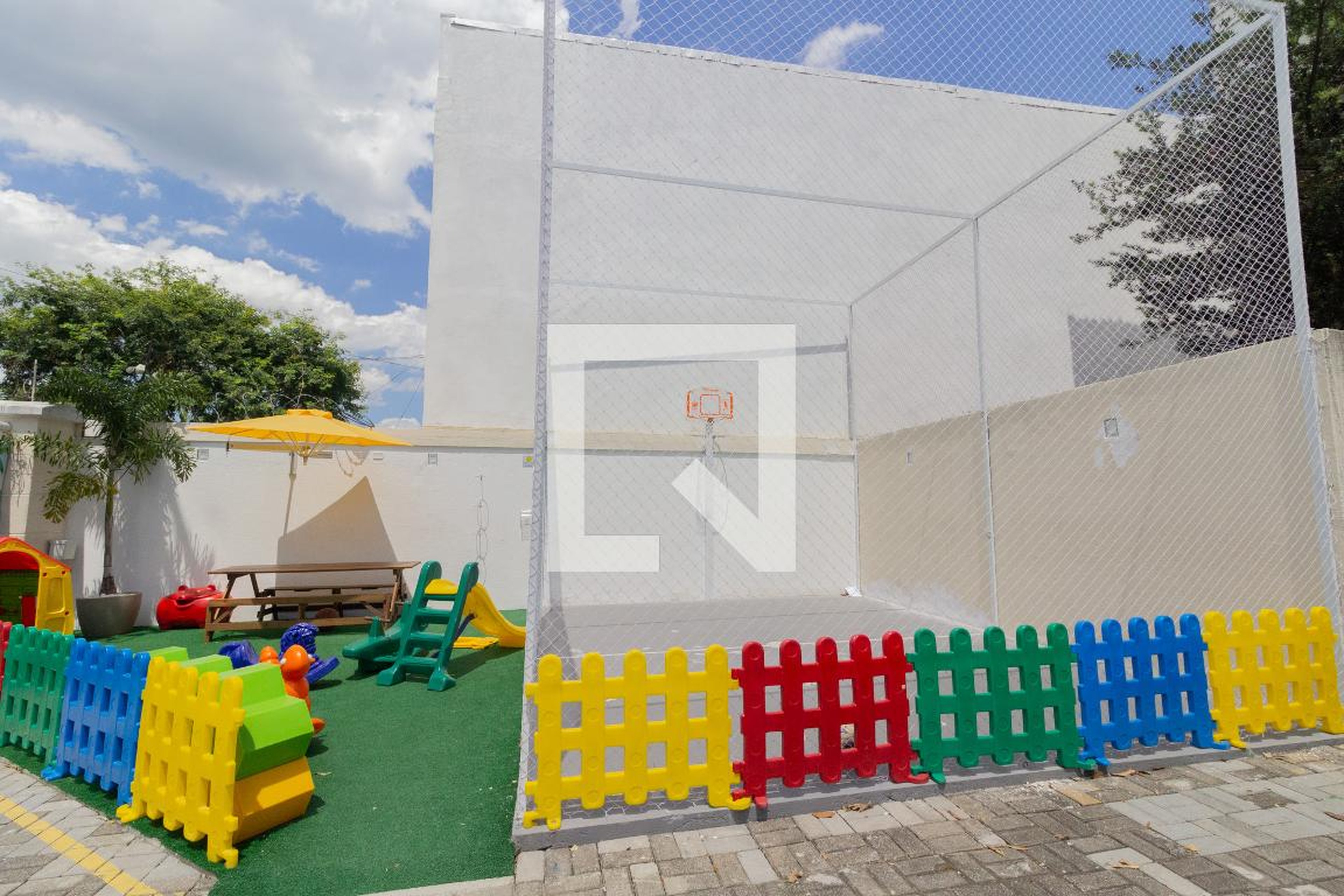 Quadra Esportiva - Casas Vogue