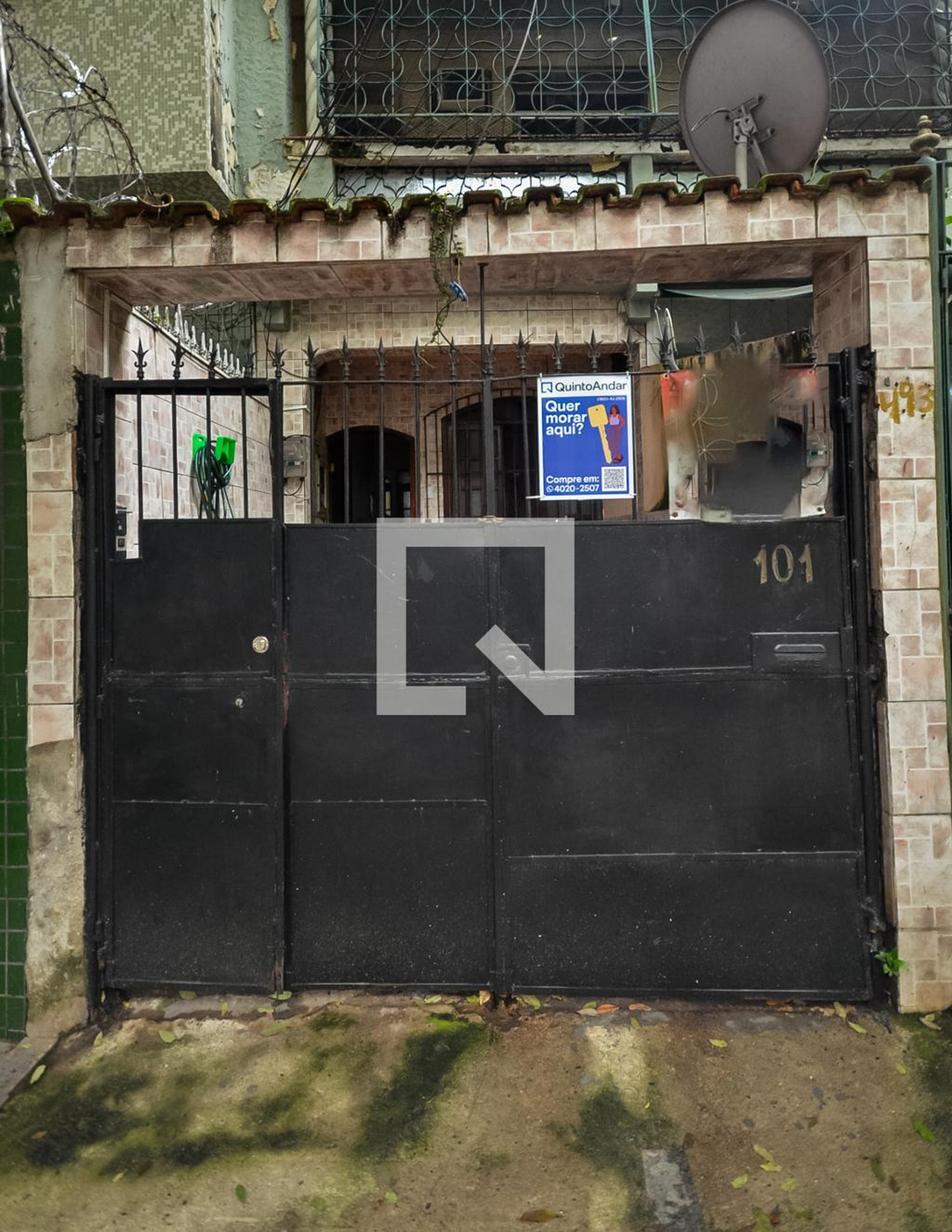 Fachada Condomínio em Rua Engenheiro Gama Lobo, 493