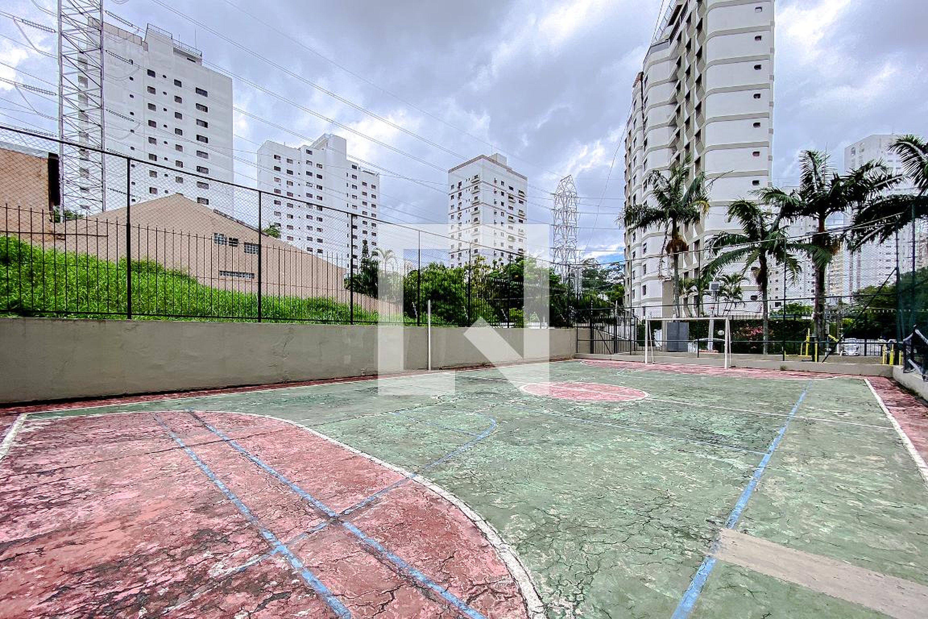 Quadra Esportiva - Edifício Duquesa Alira Albuquerque Garcez