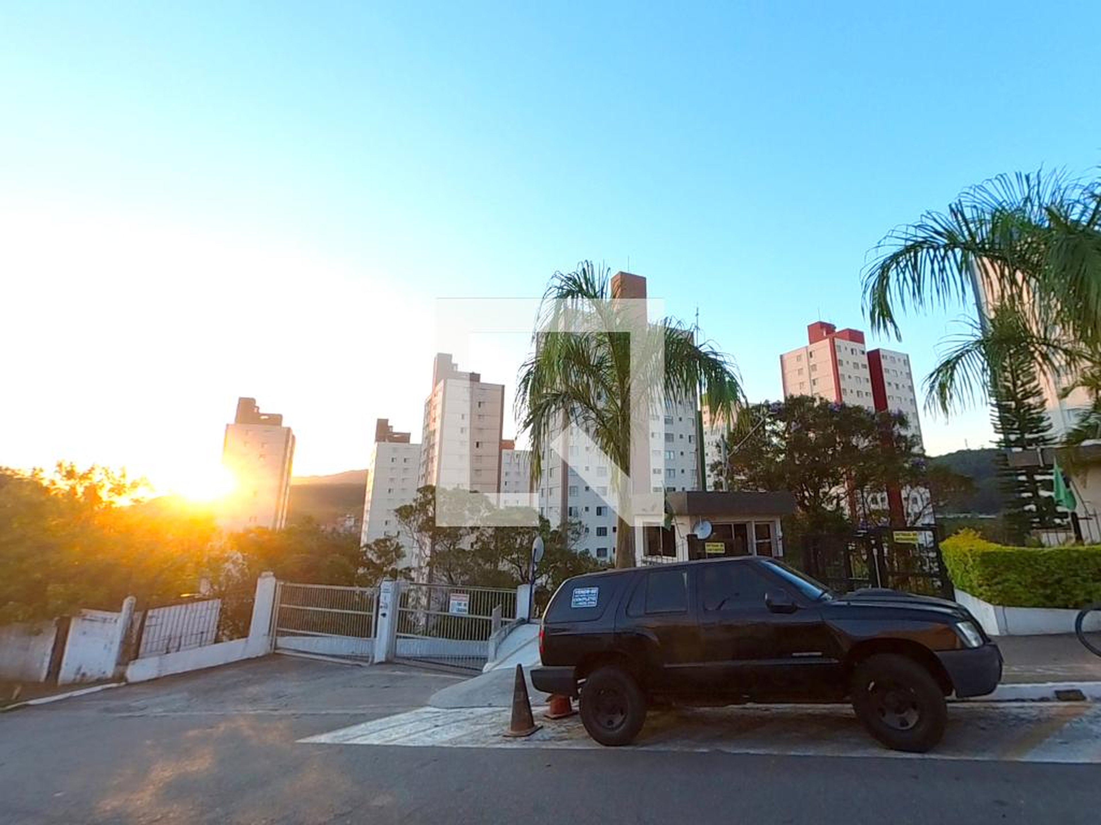 Fachada Condomínio em Rua Desembargador Rodrigues Sette, 366