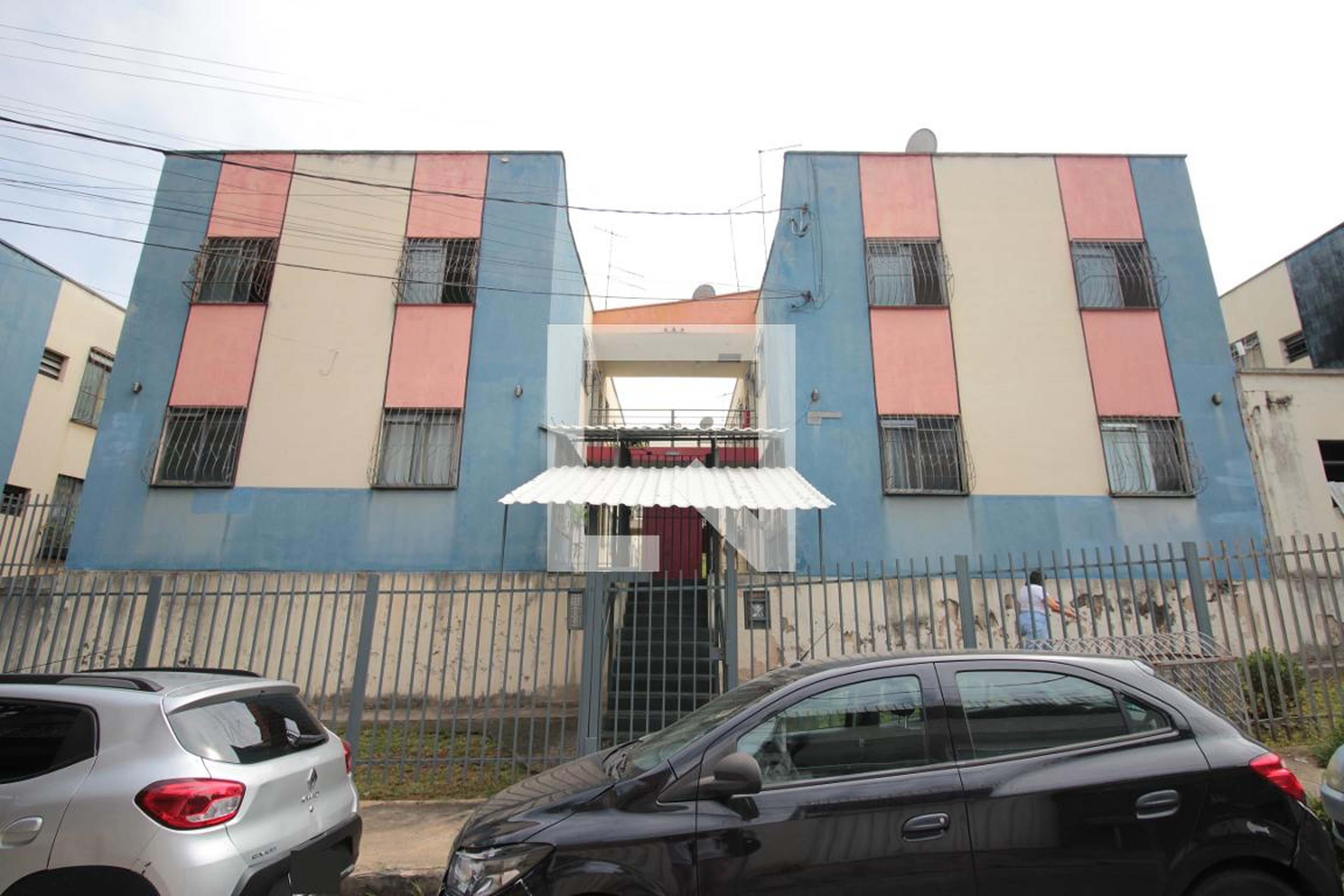 Fachada Condomínio em Rua Wolney Belém Botelho, 112