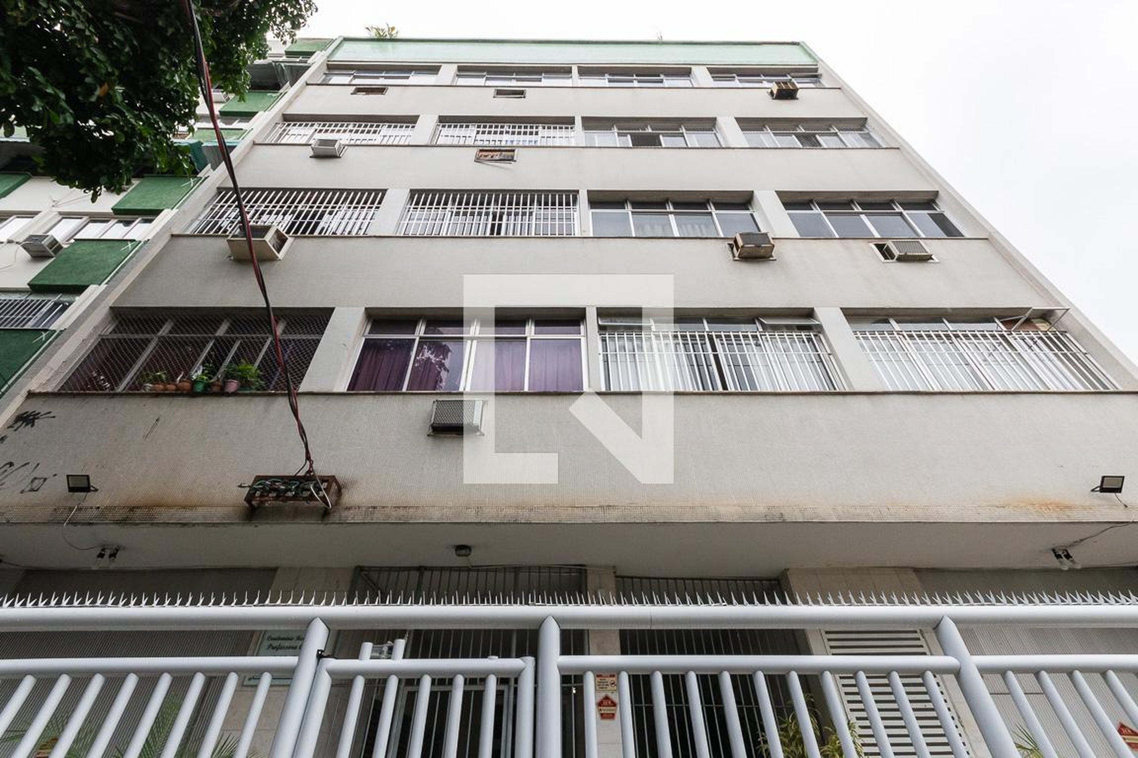 Fachada Condomínio Professora Corina