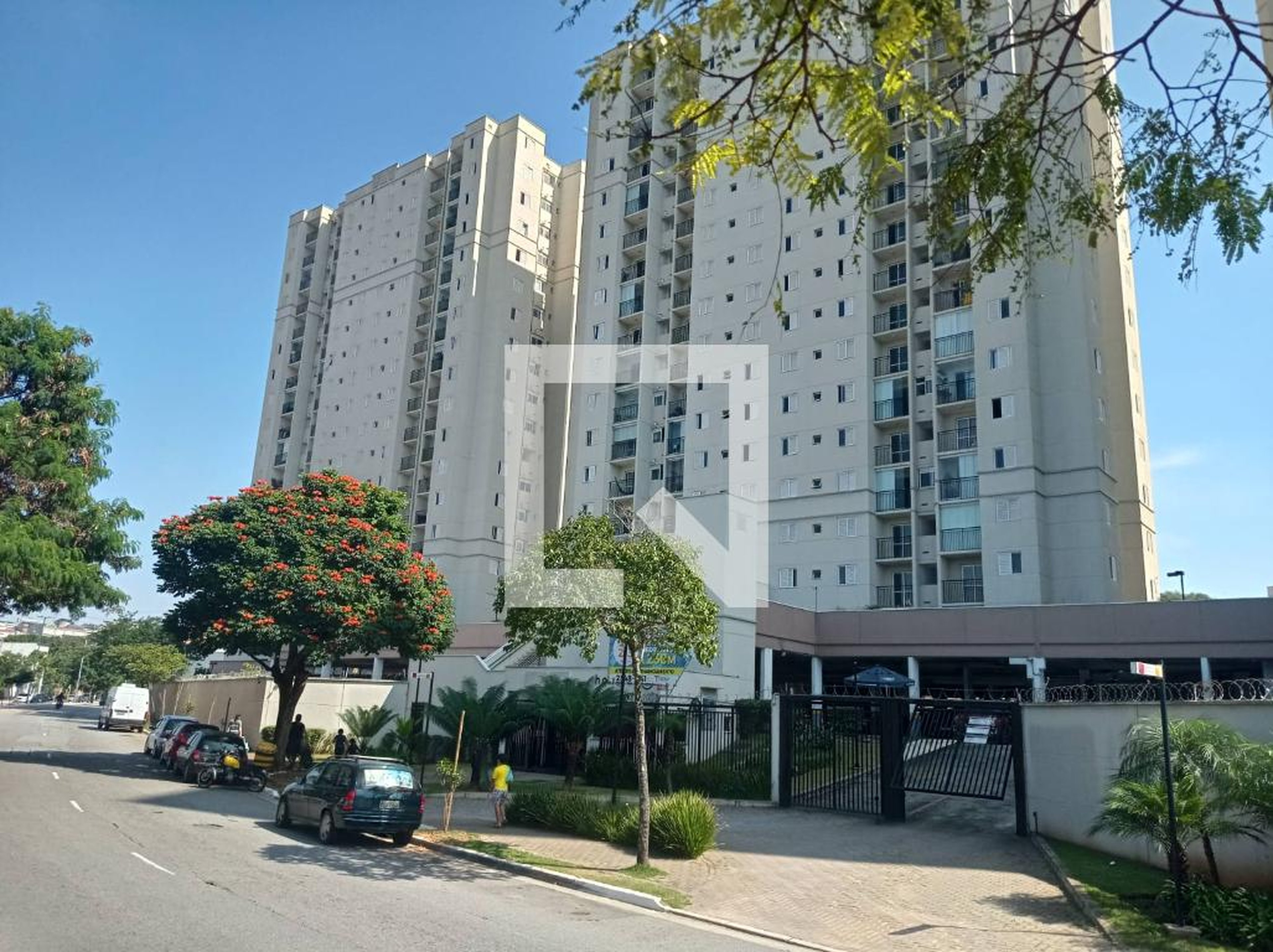 Fachada do Prédio Condomínio HomeClub Carrão