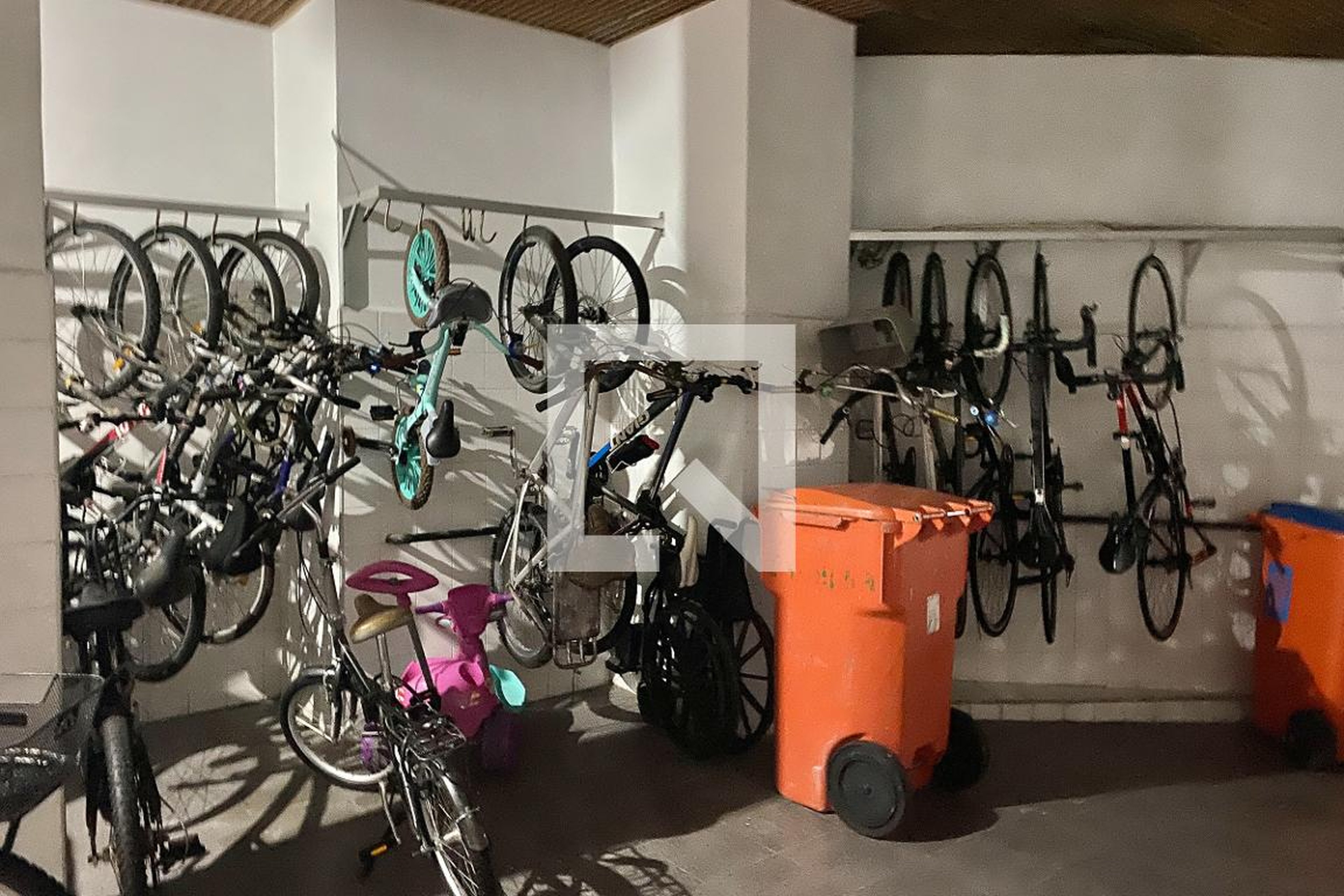 Bicicletário - Edifício Afonso Sardinha