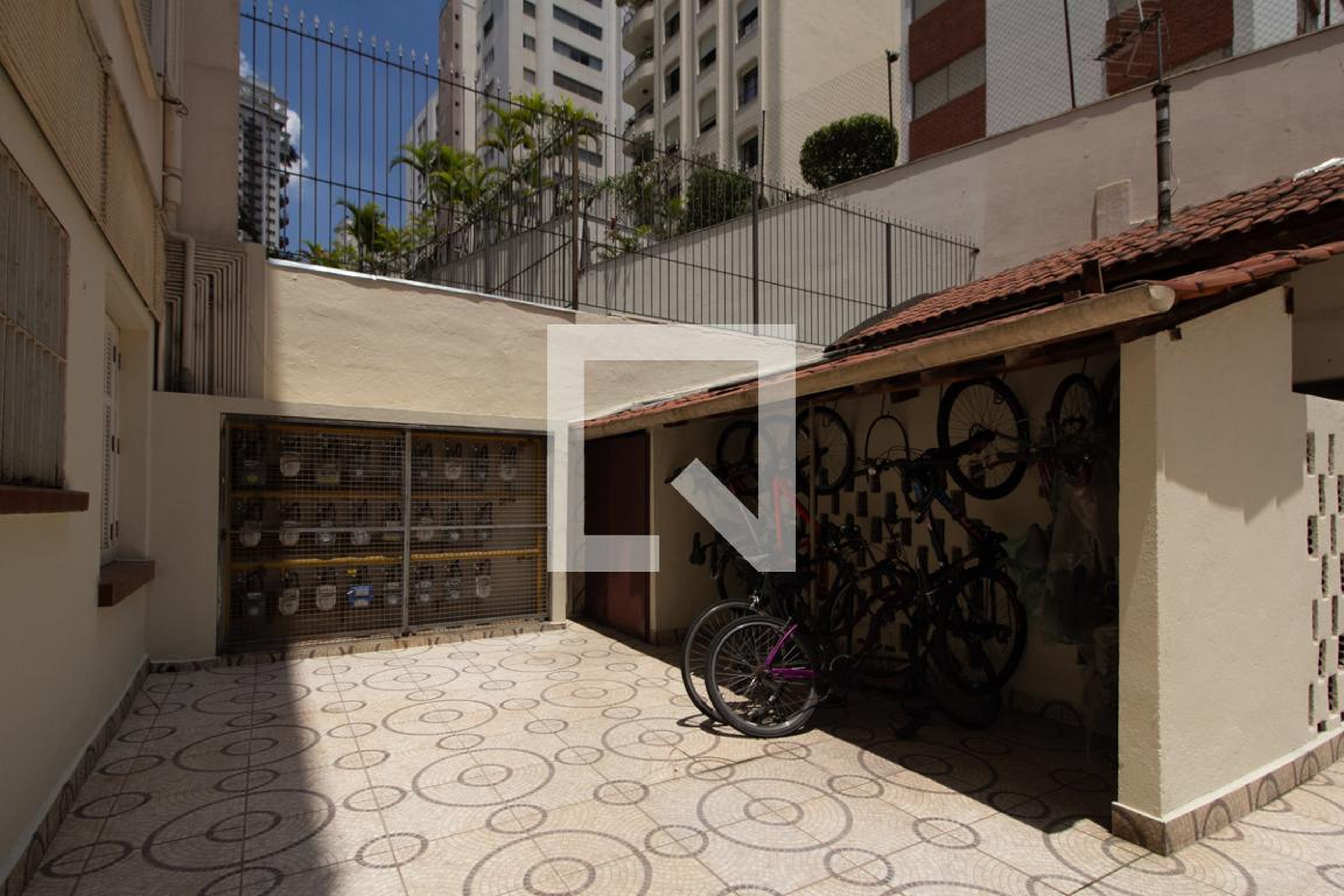 Bicicletário - Edifício Sta Terezinha