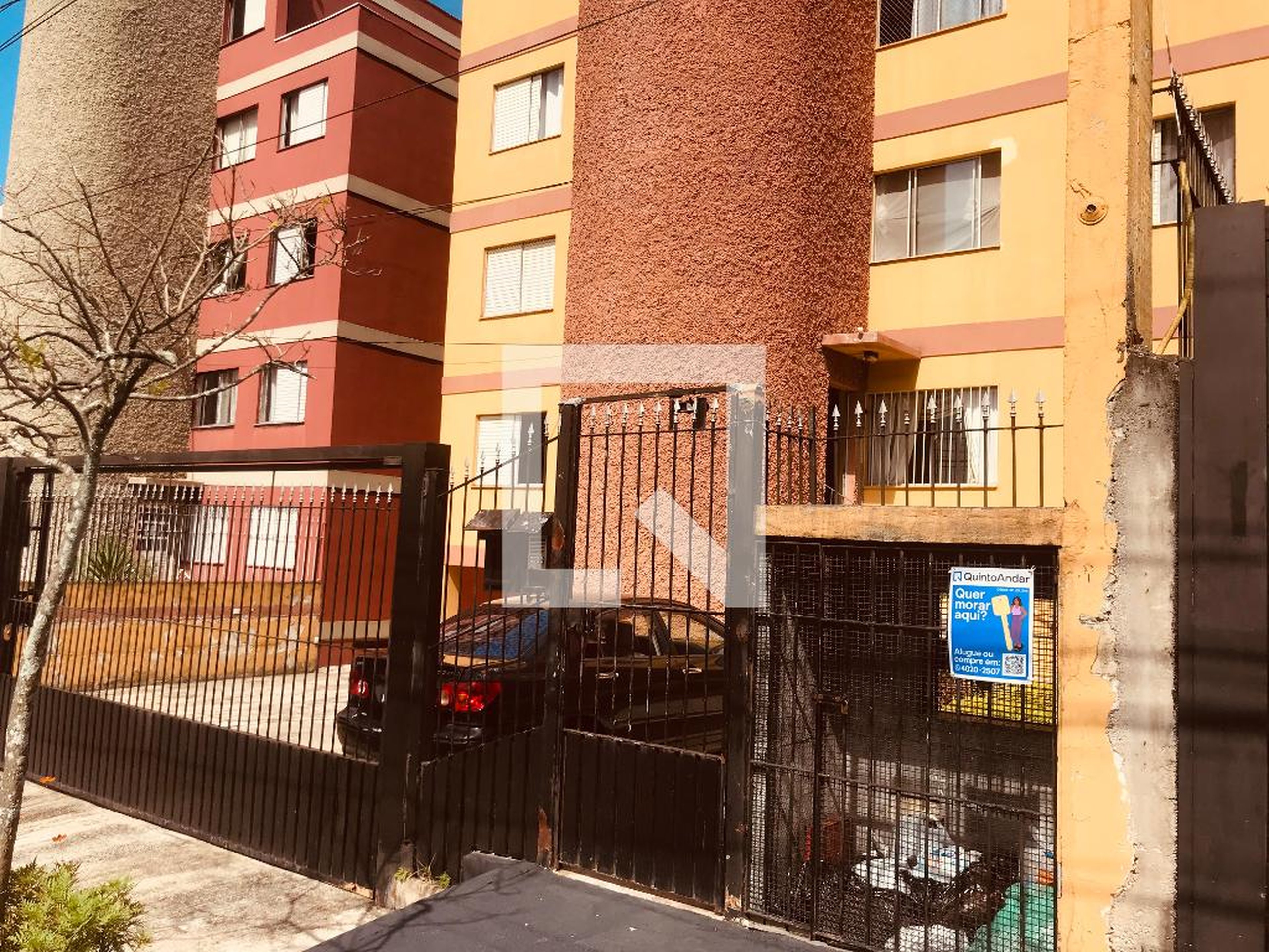 Fachada Condomínio em Rua Graciliano Ramos, 94