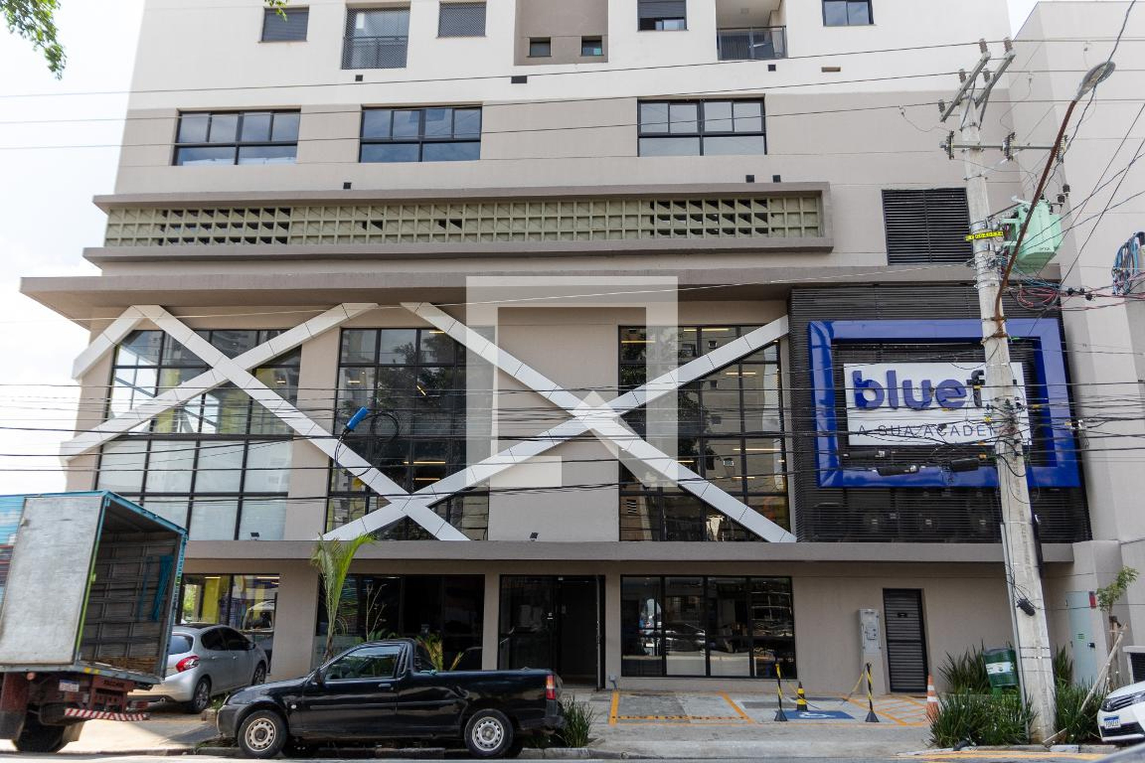 Fachada do Prédio Condomínio Station KM18