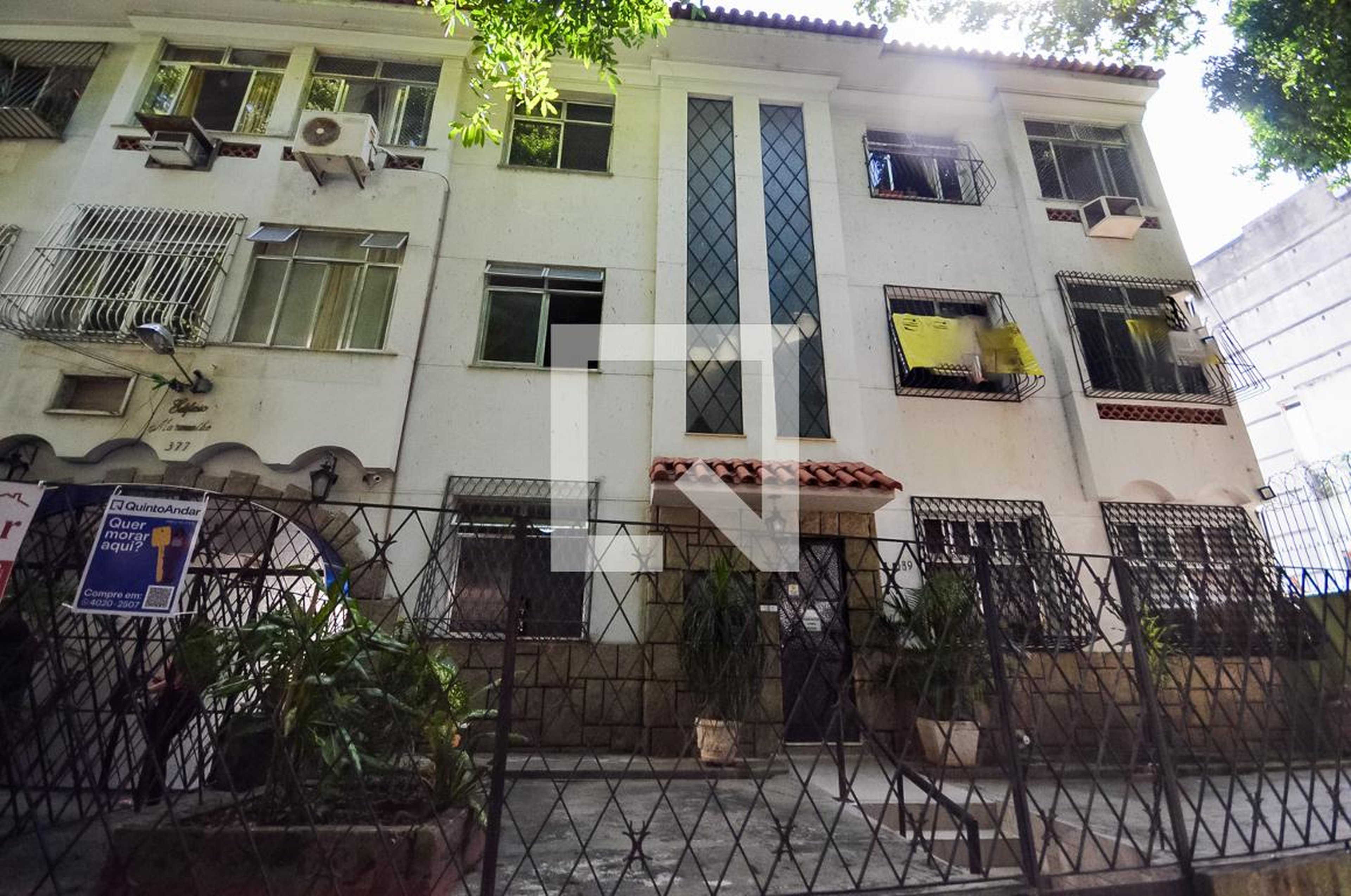 Fachada Condomínio em Rua General Roca, 389