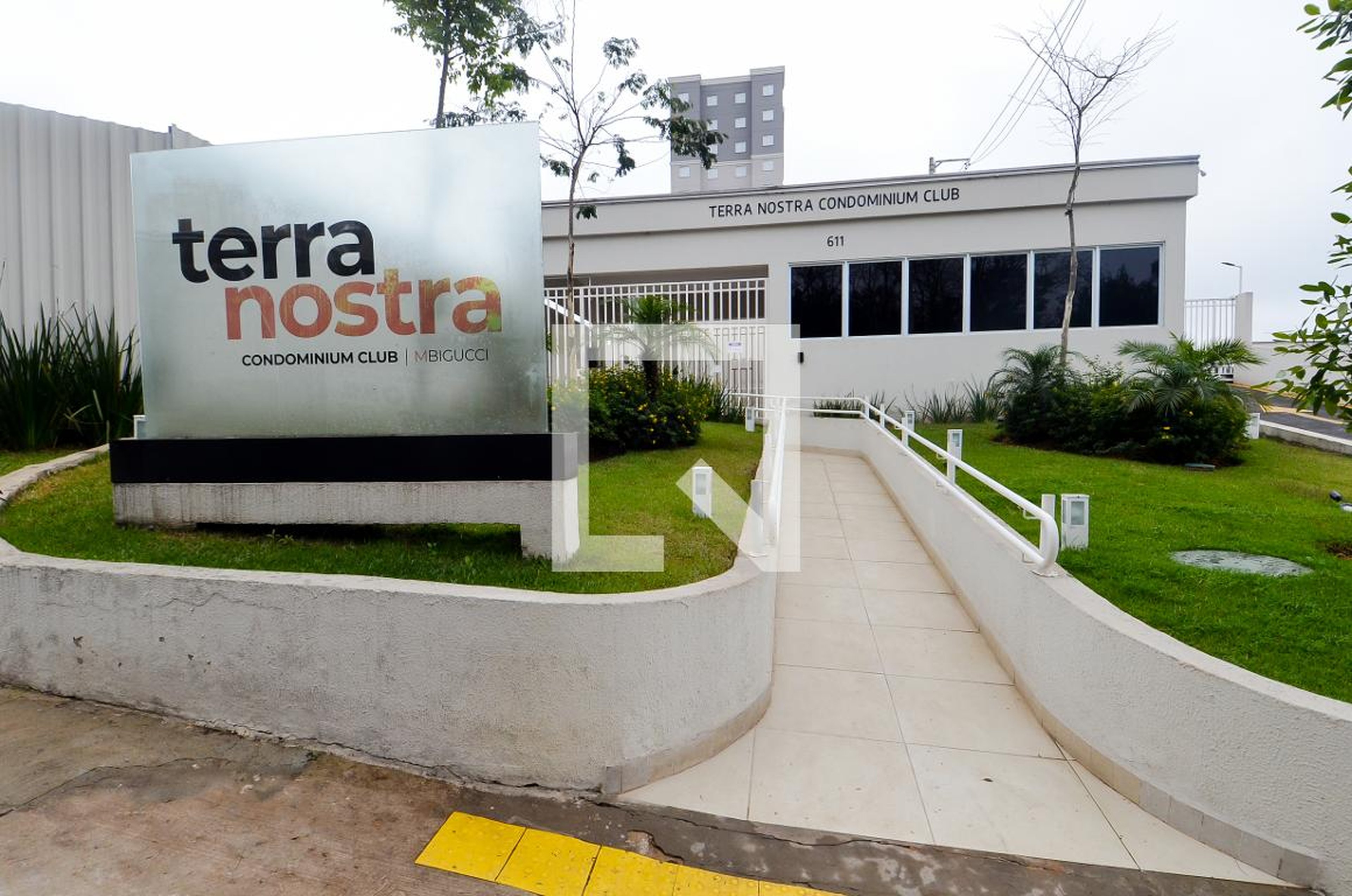 Fachada do Condomínio Condomínio Terra Nostra  Club