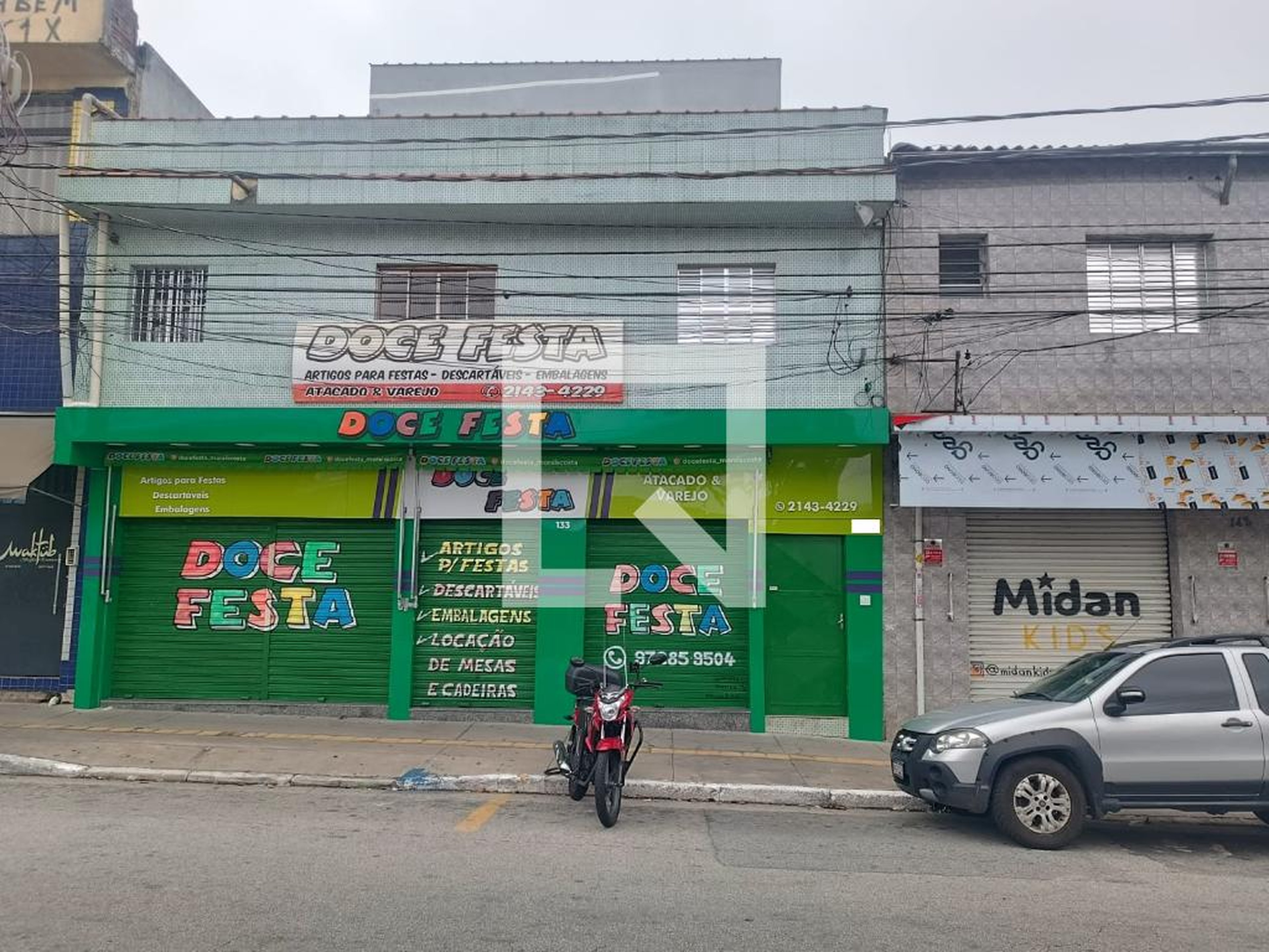 Fachada Condomínio em Avenida Morais Costa, 135