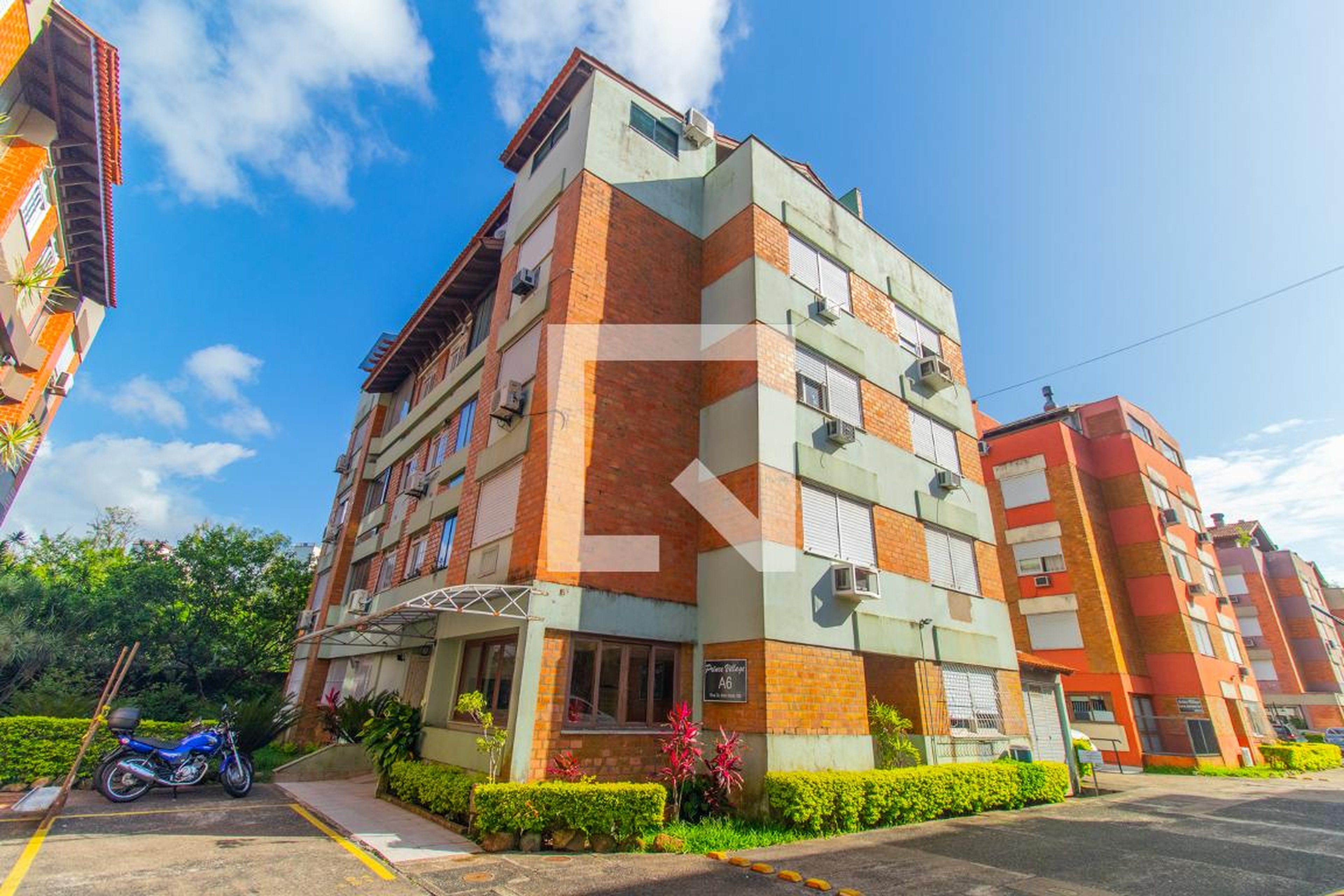 Fachada Condomínio Village Center