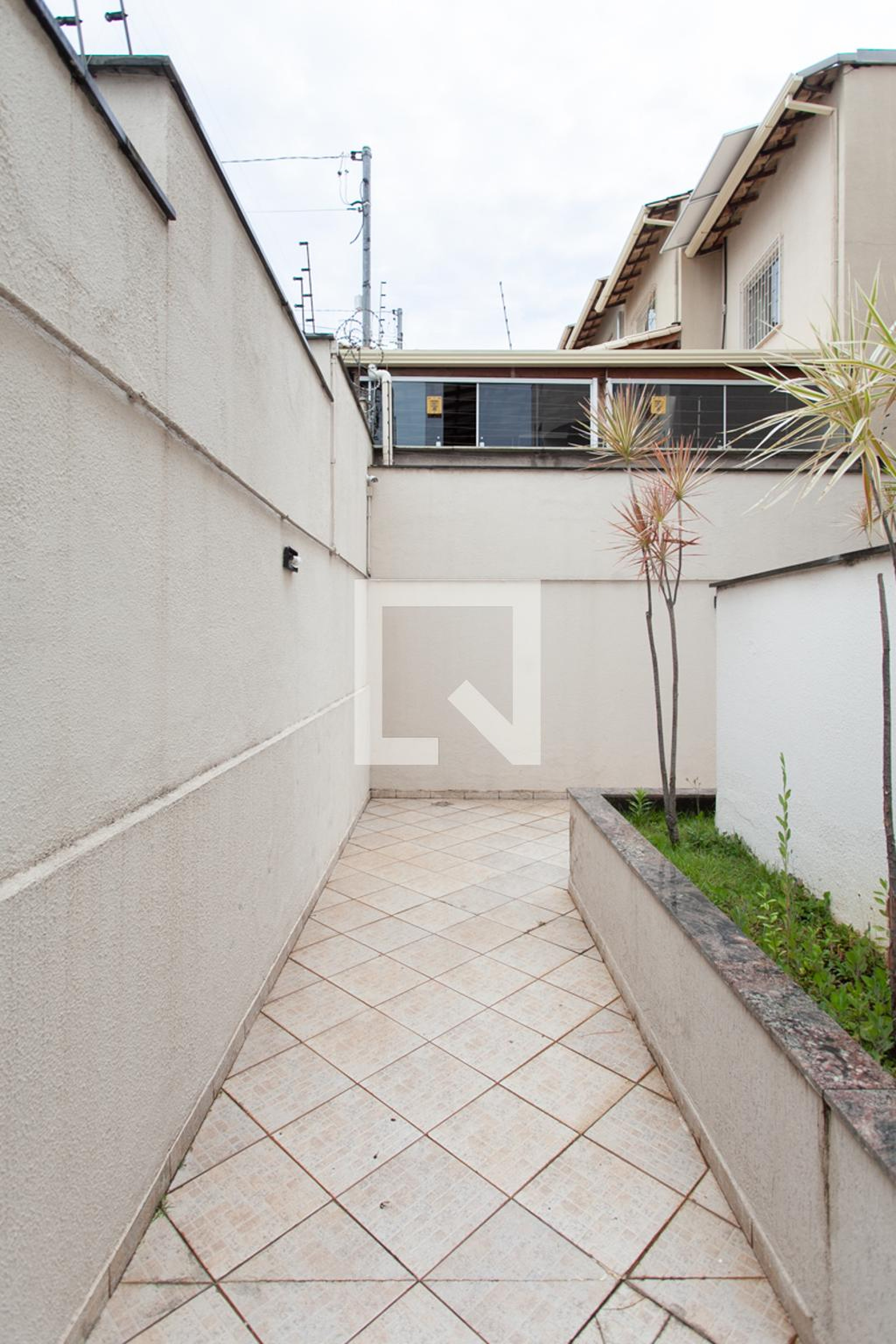 Entrada do Prédio - Edifício Pôr do Sol