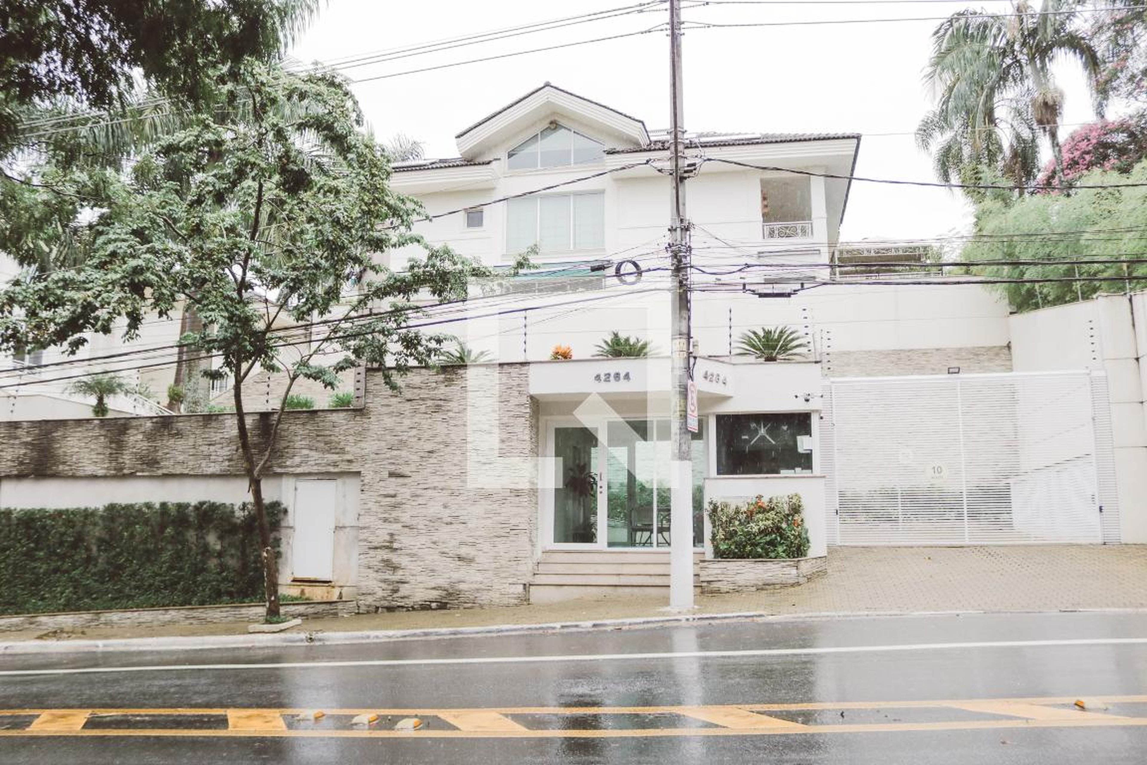 Fachada Condomínio em Avenida Nova Cantareira, 4264