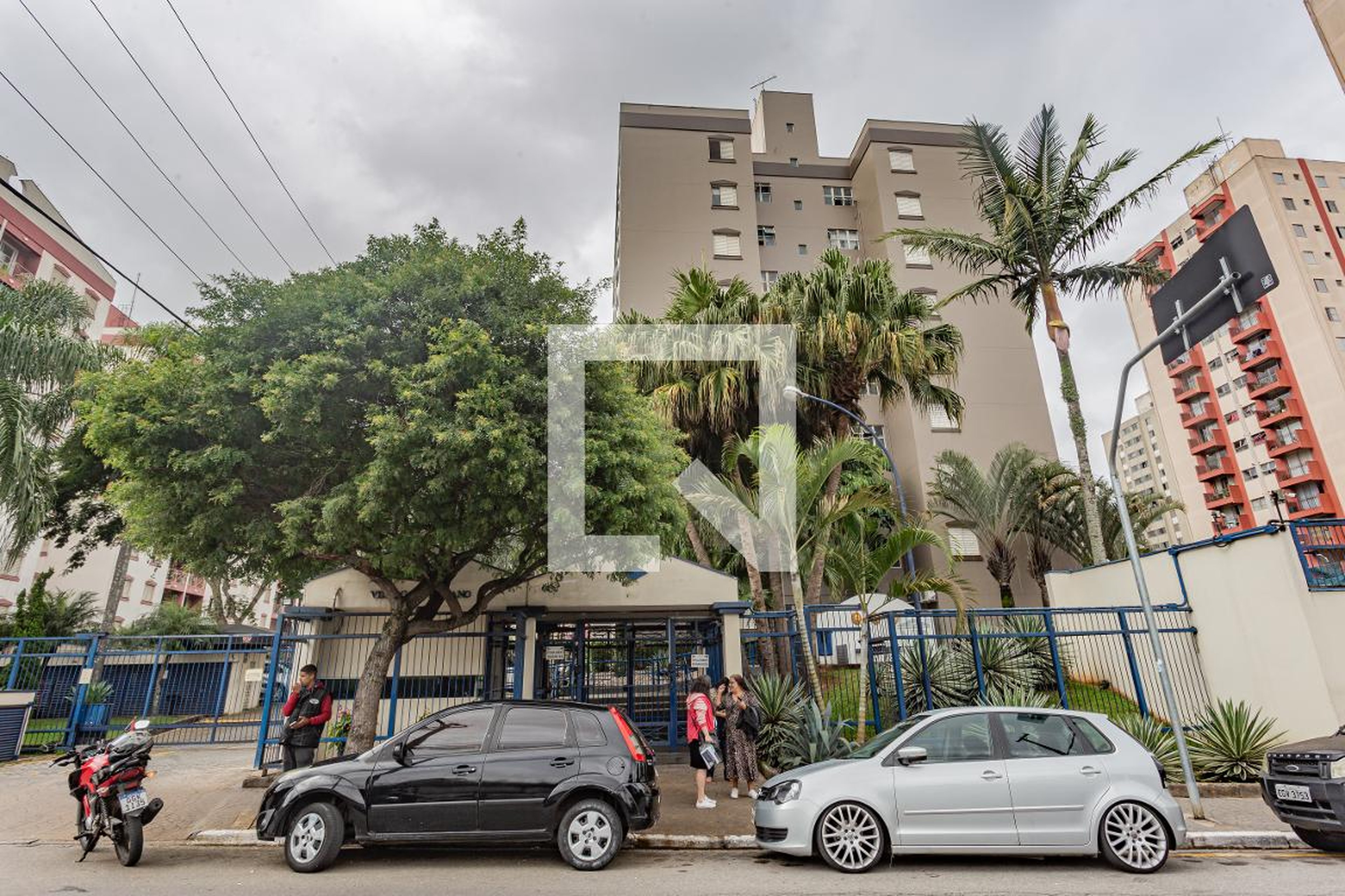 Fachada Condomínio em Avenida dos Ourives, 64