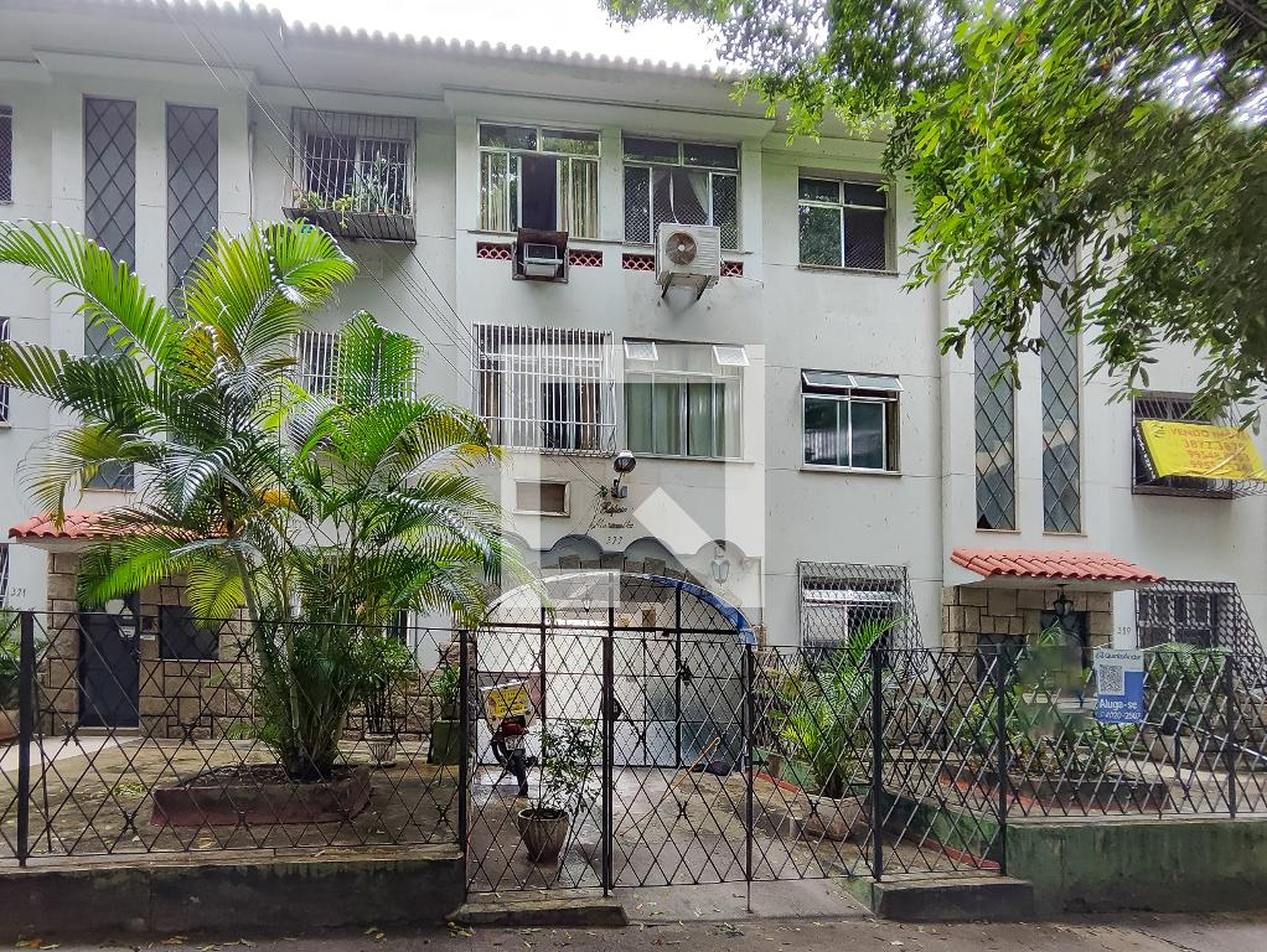 Fachada do Prédio Condomínio em Rua General Roca, 377