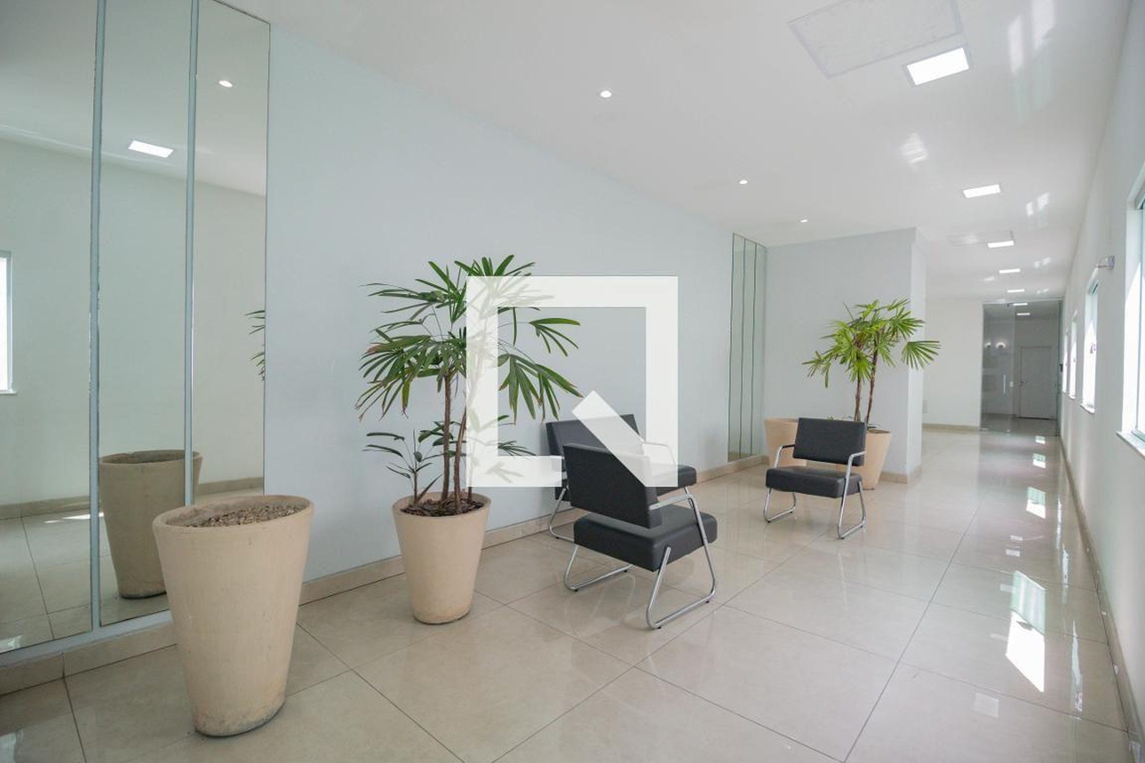 Hall  Entrada - Blend Life & Business