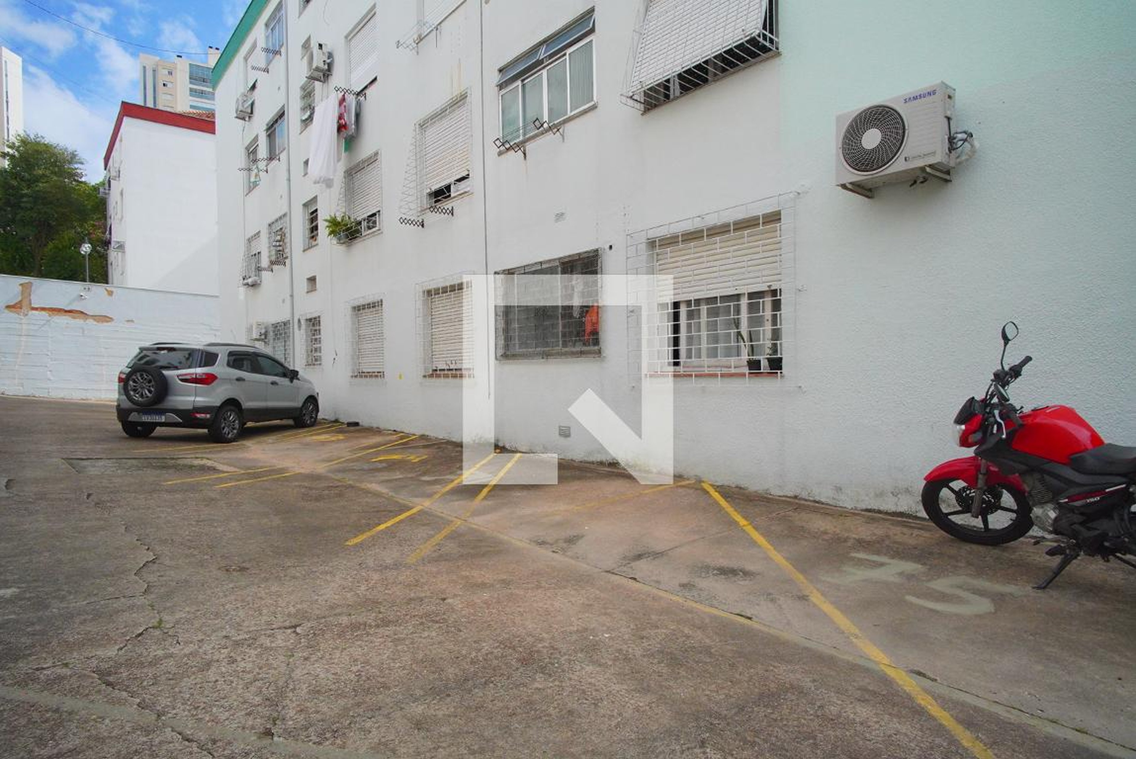 Estacionamento - Jardim de Bragança