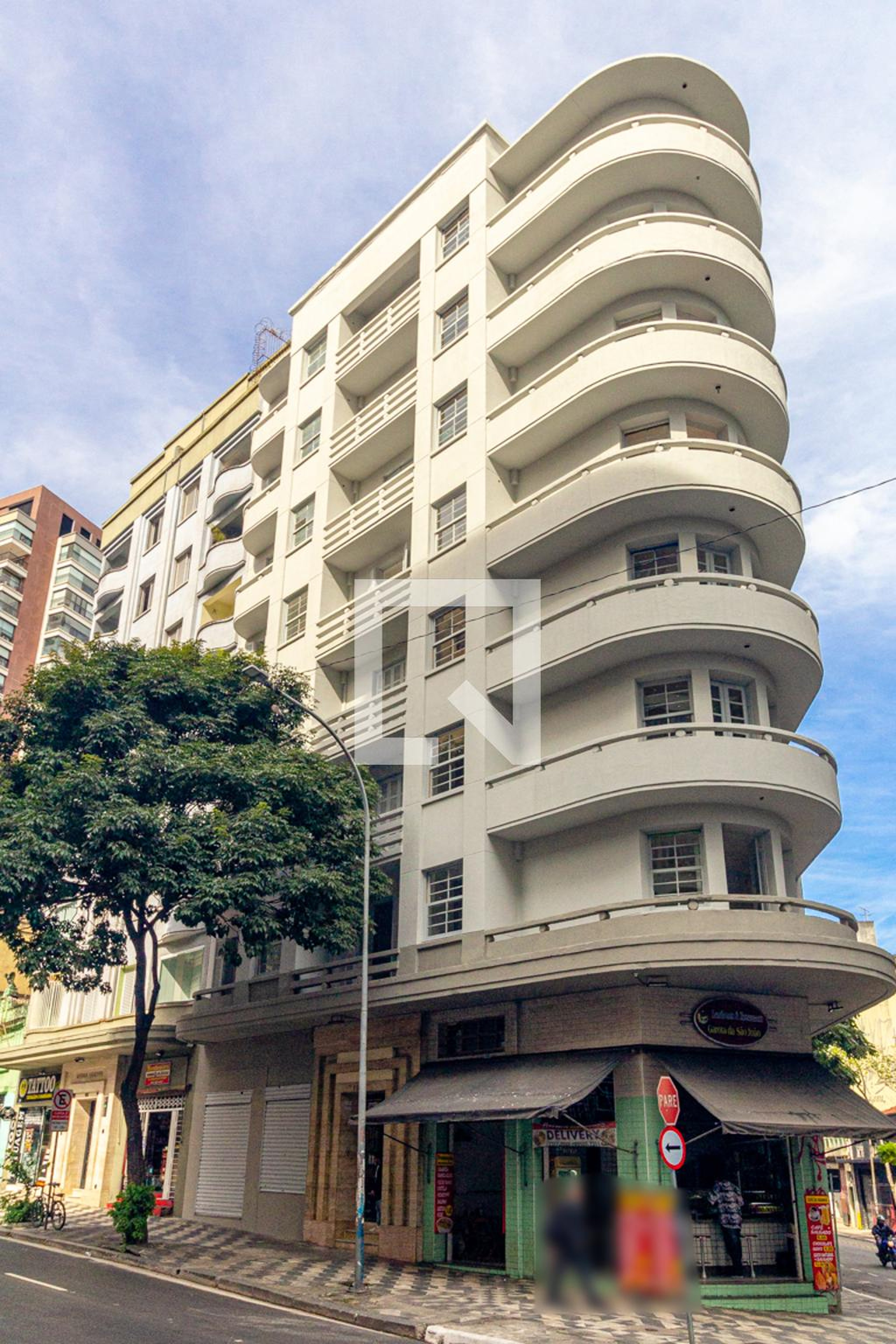 Fachada Condomínio em Avenida São João, 1523