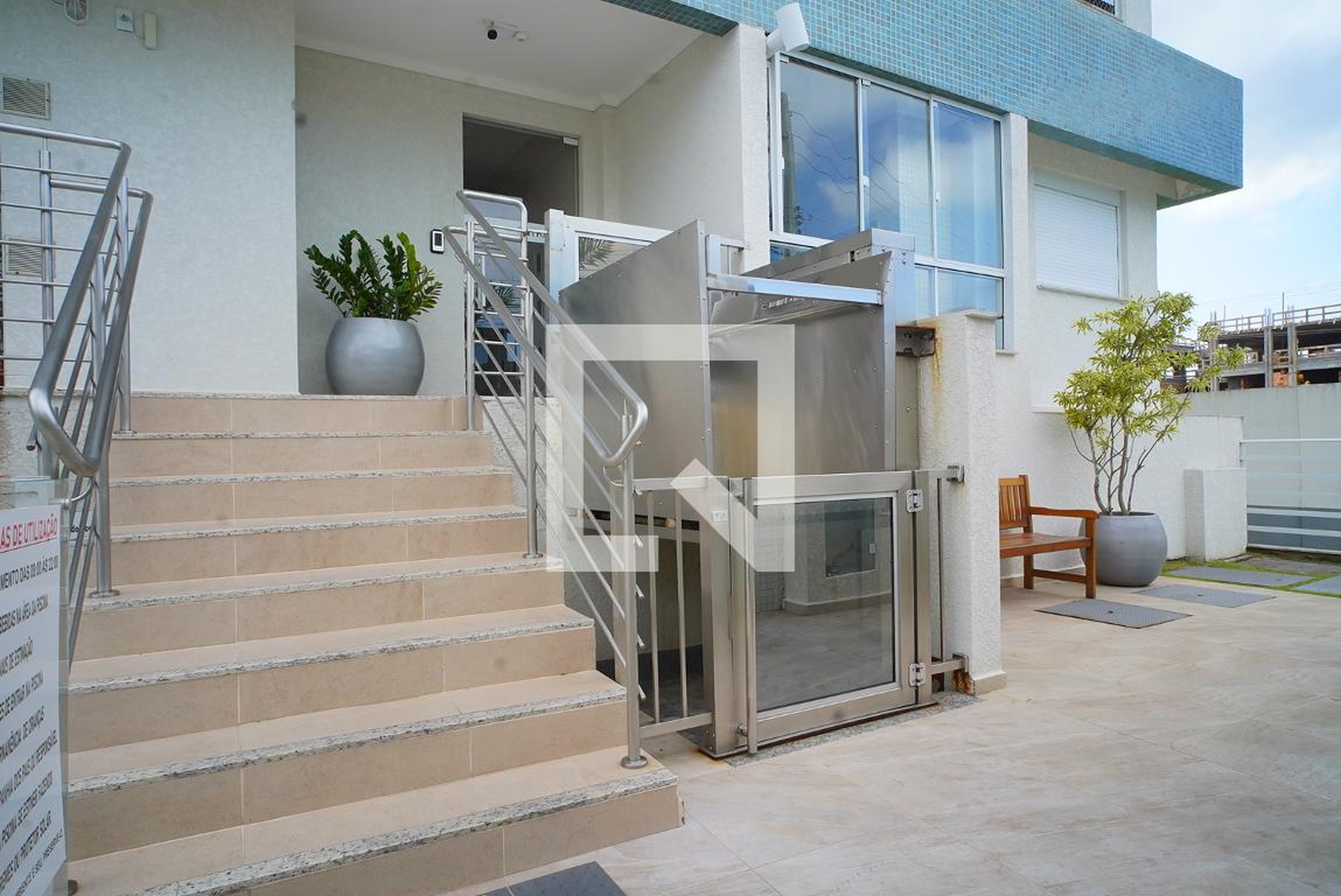 Hall de entrada - Residencial Della Giustina III