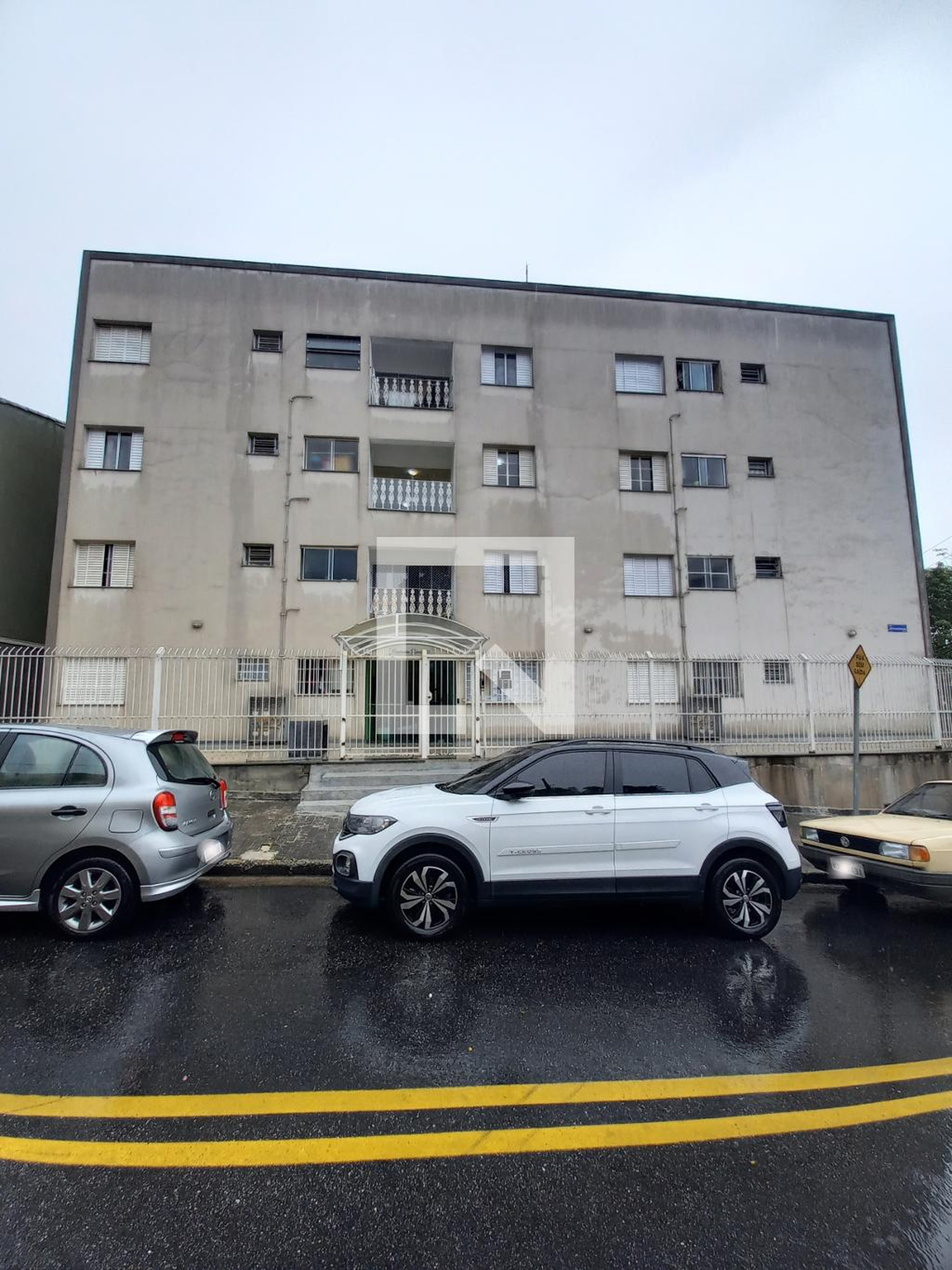 Fachada do Prédio Condomínio Rômulo