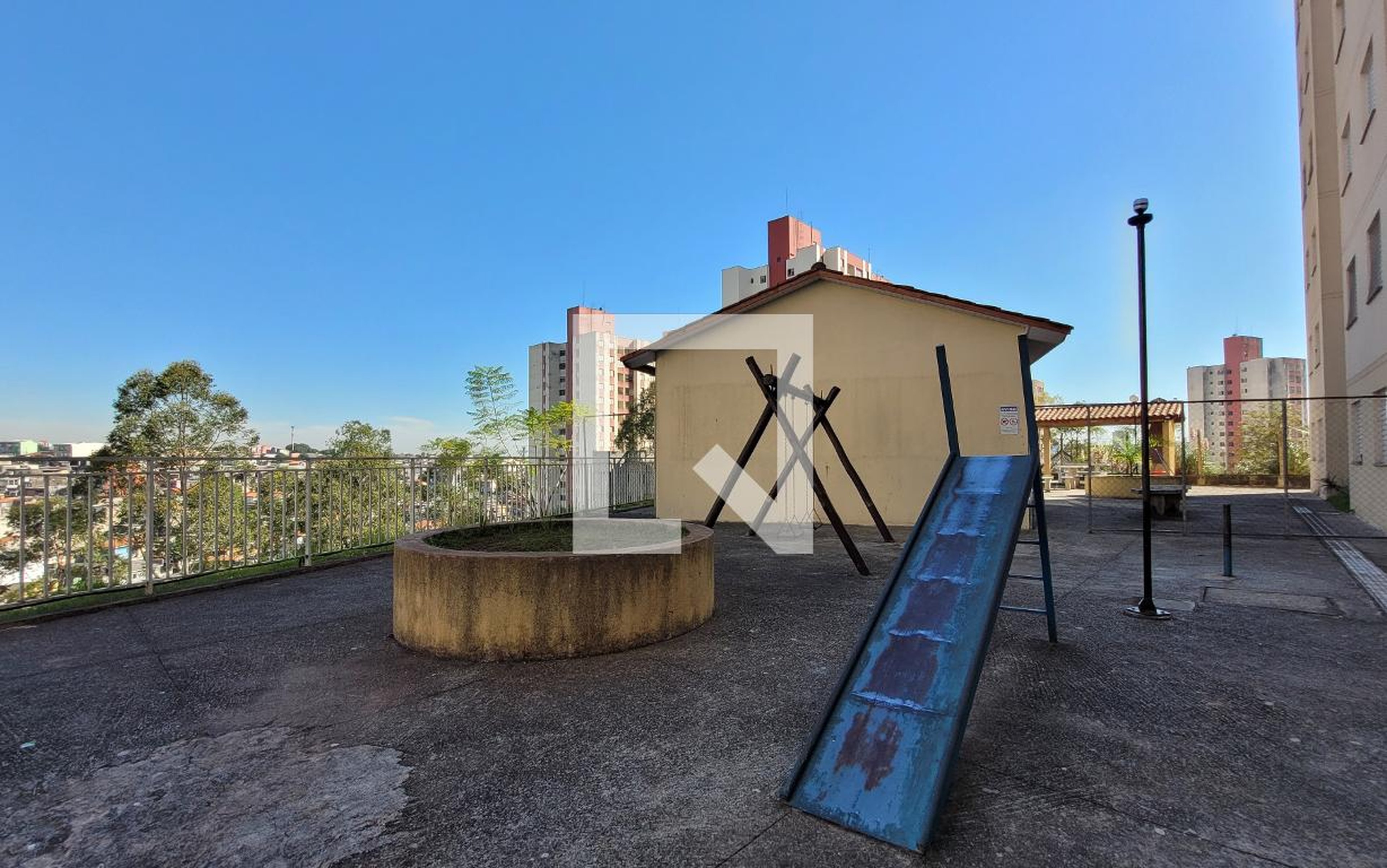 Playground - Santo Dias