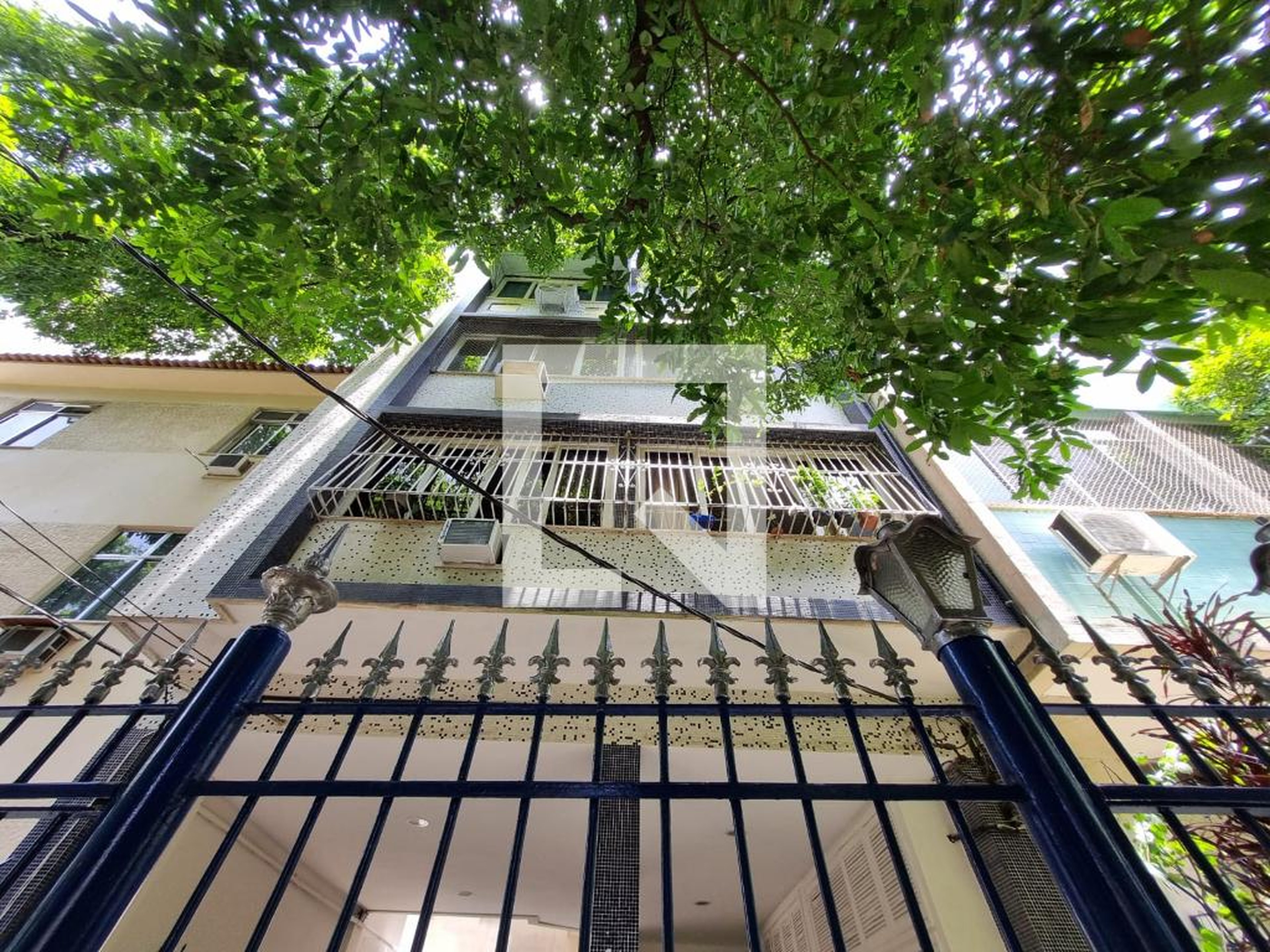 Fachada Condomínio Yon