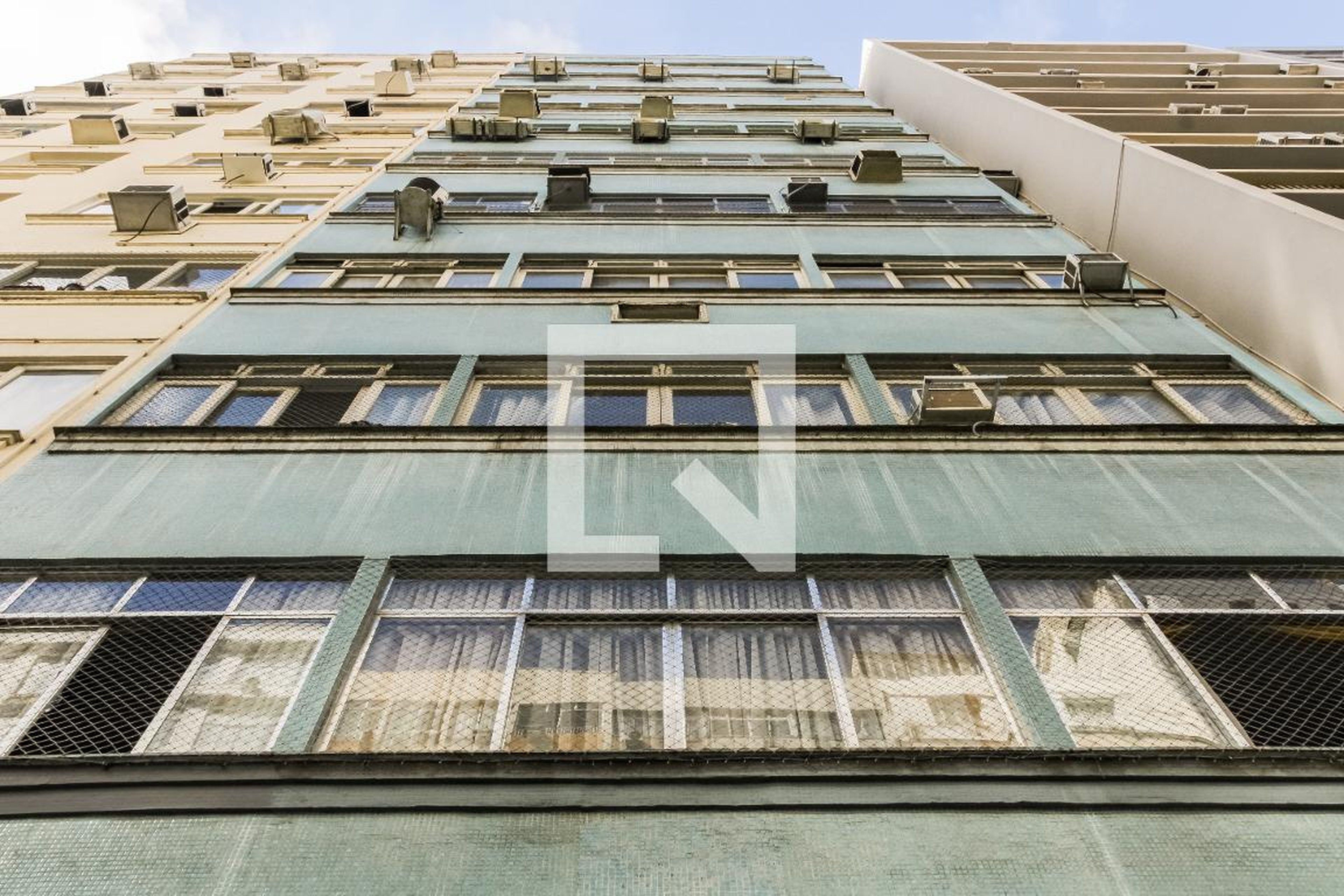 Fachada do Prédio Condomínio Rivadávia