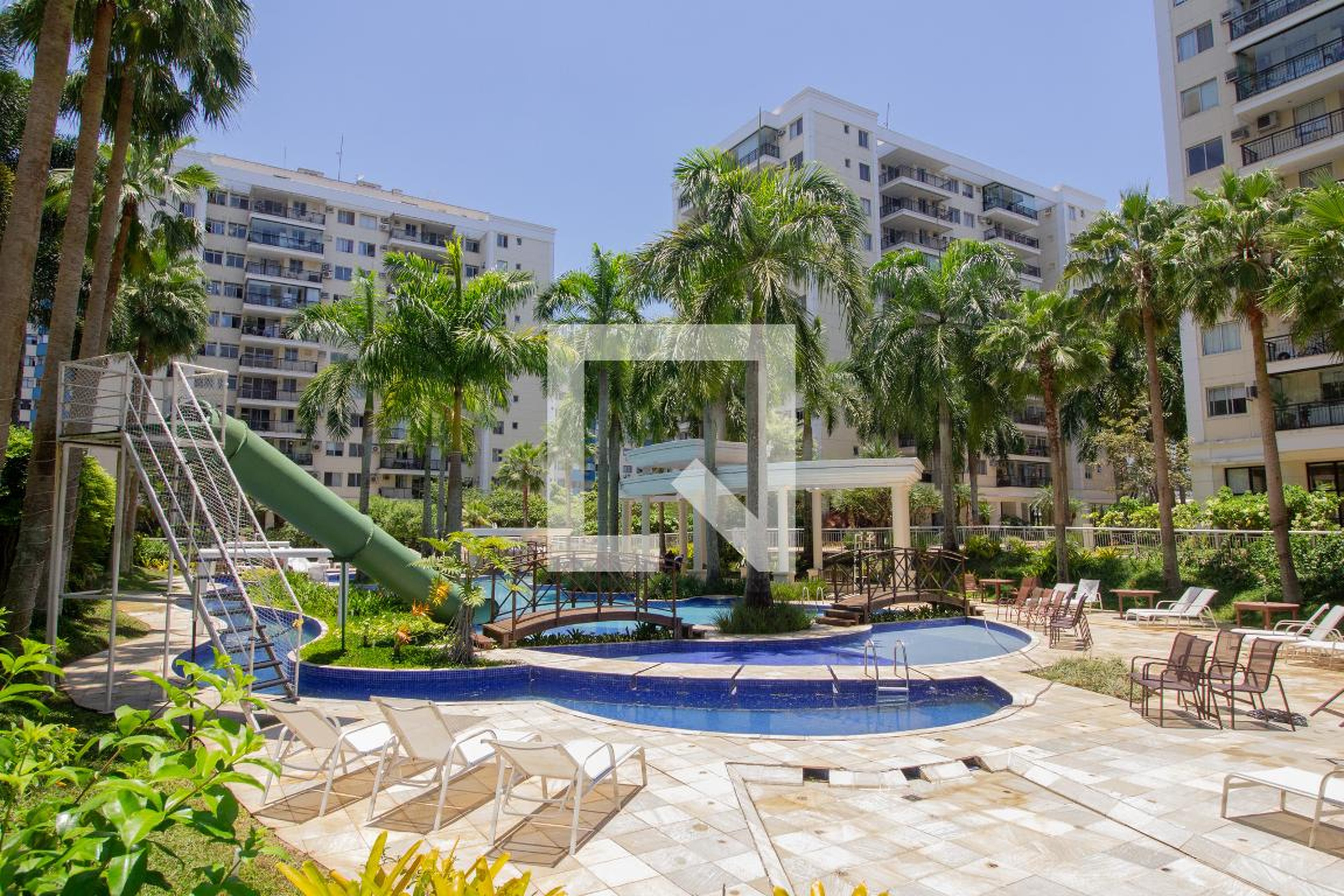 Piscina - Barra Family