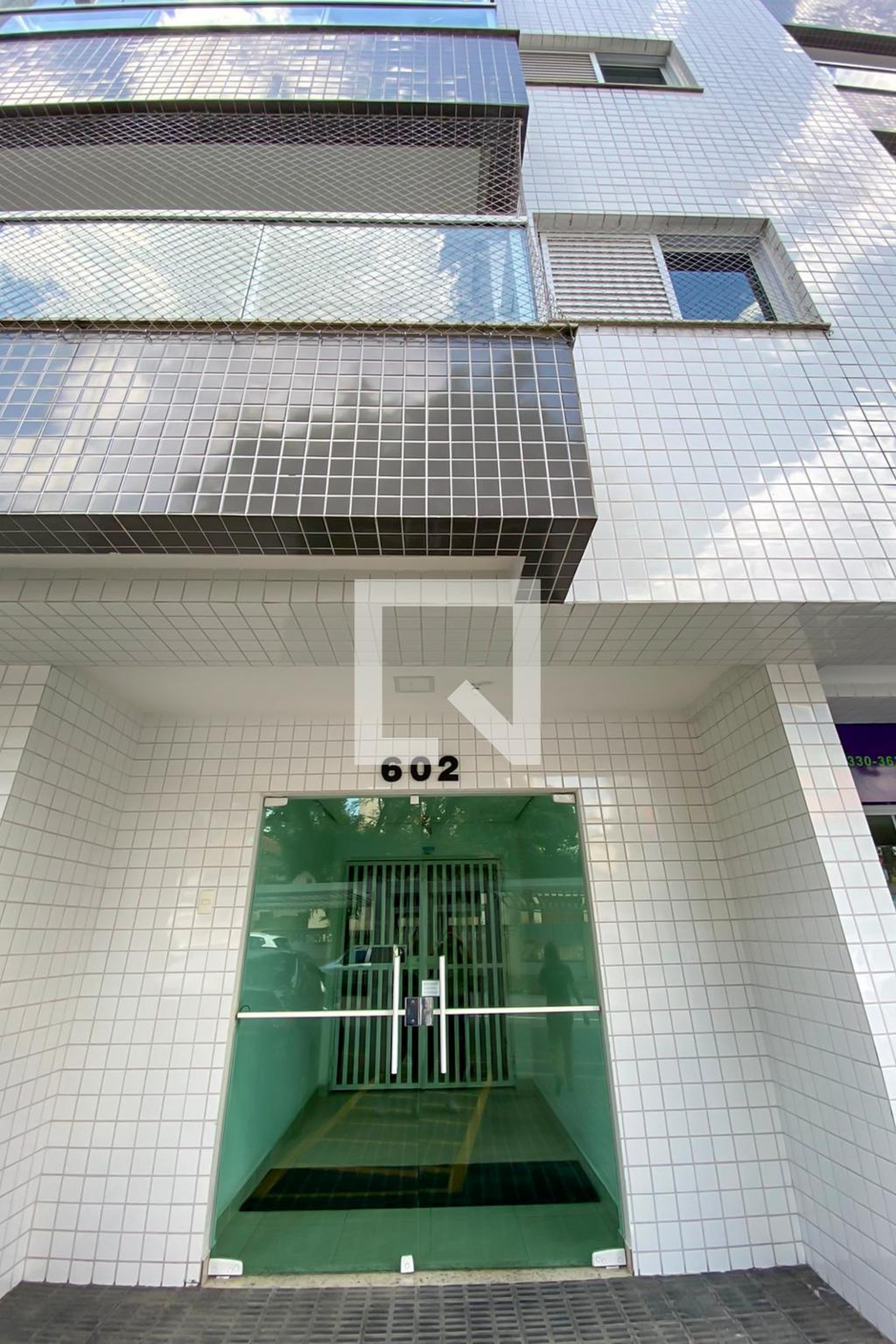 Fachada Condomínio em Rua Jose Bonifácio, 602