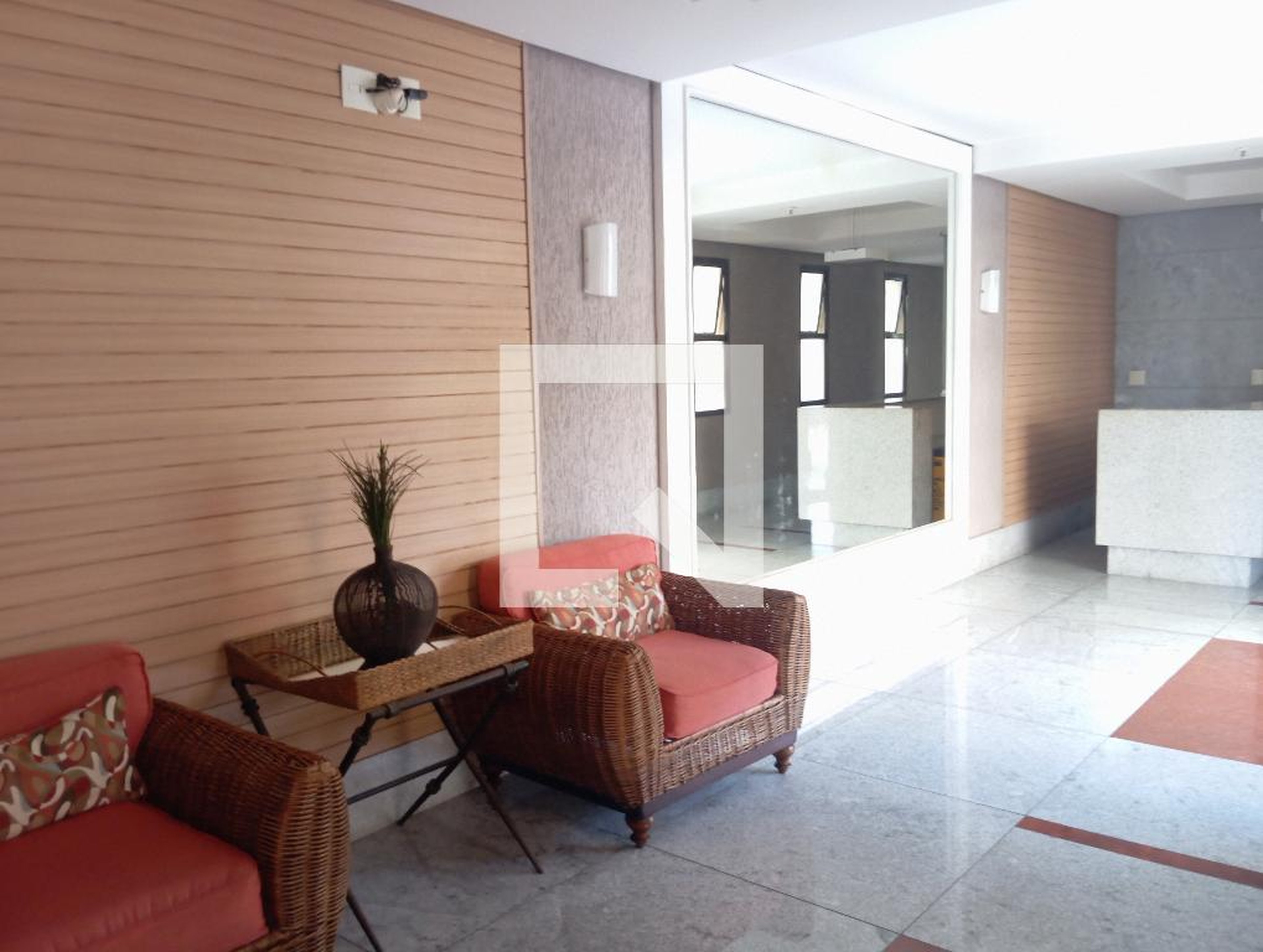 Hall de entrada - Via Bella