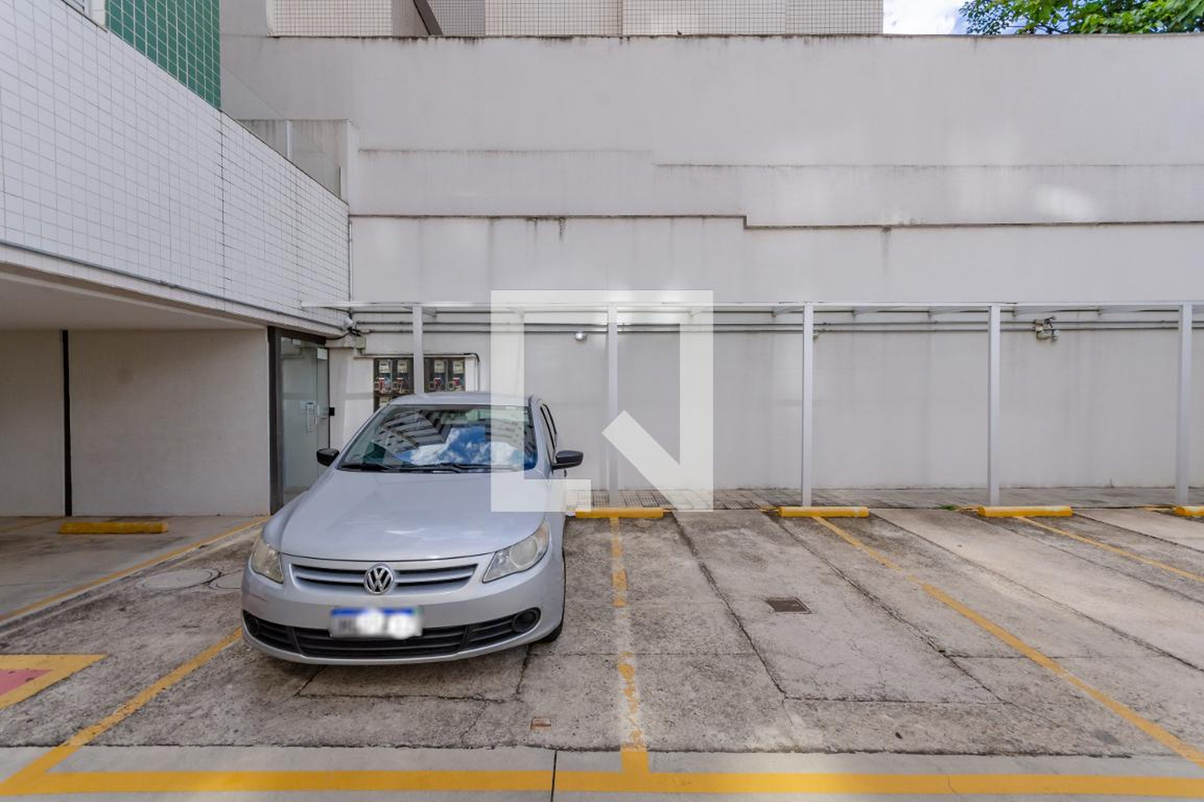 Estacionamento - Edifício Roma