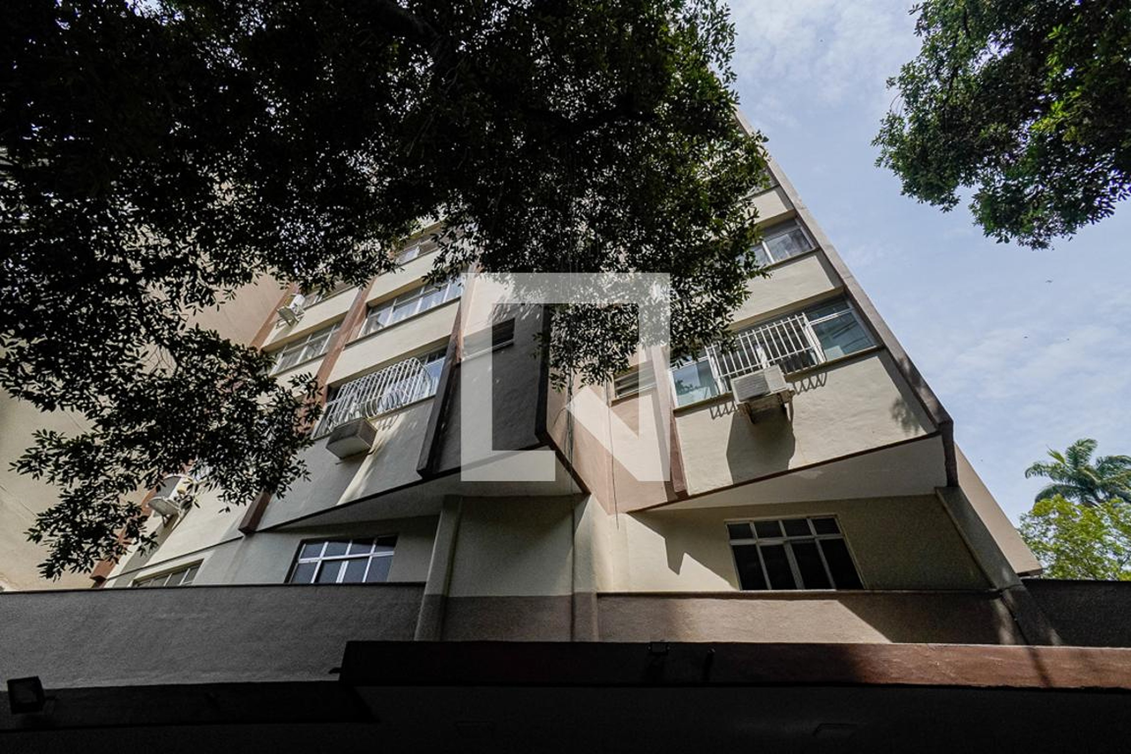 Fachada Condomínio Praia de Camboriu