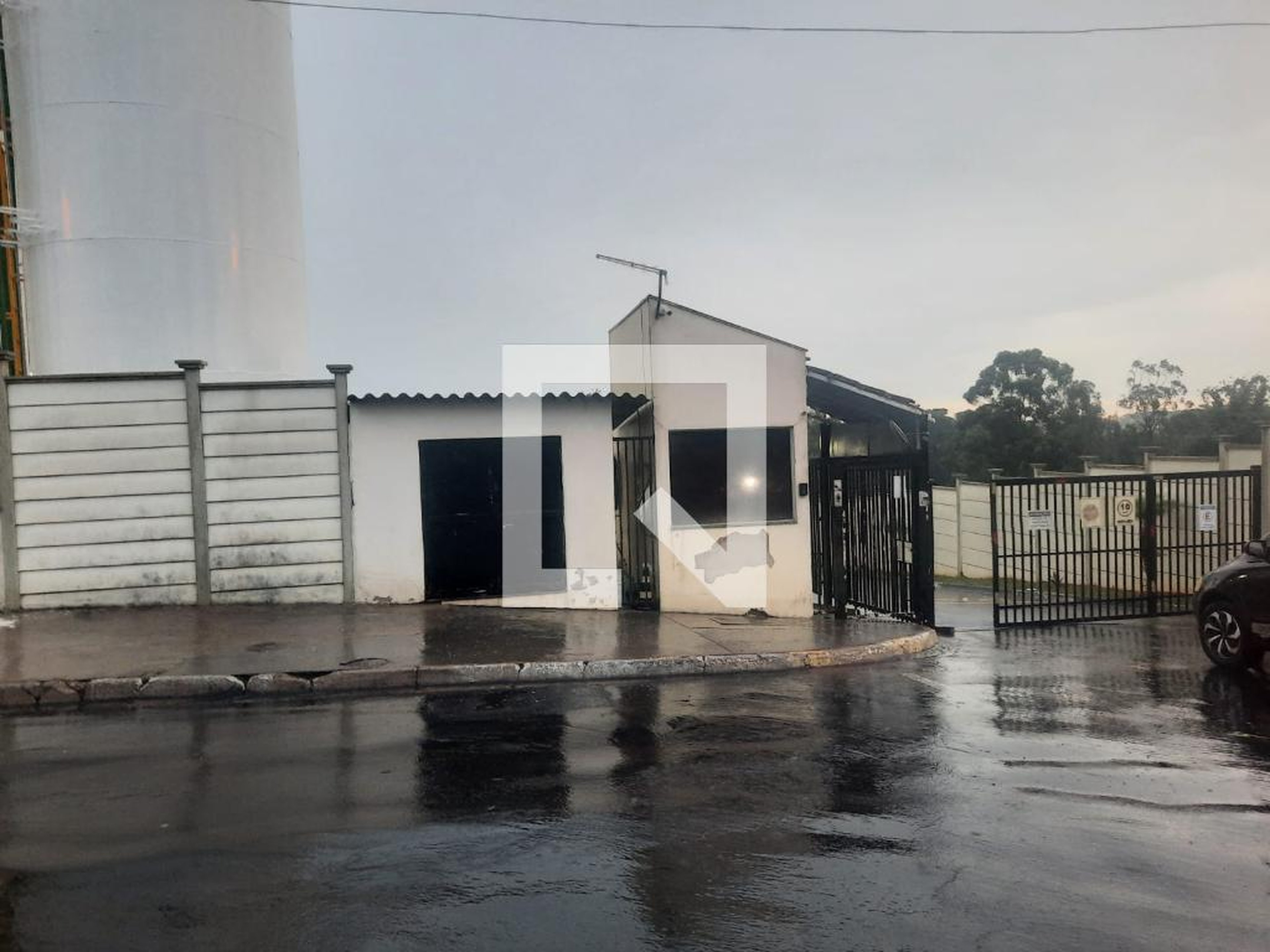 Fachada do Condomínio Condomínio Abaeté 10