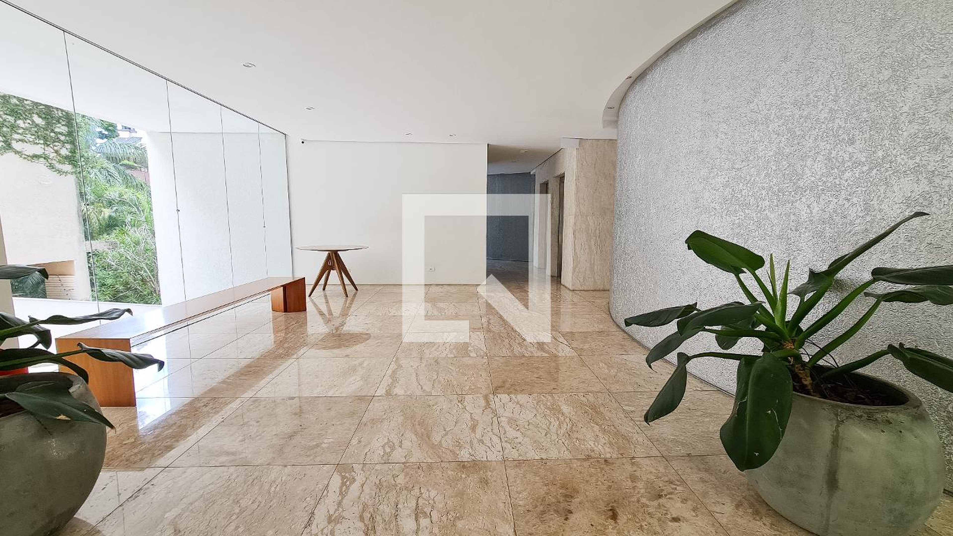 Hall de entrada - null