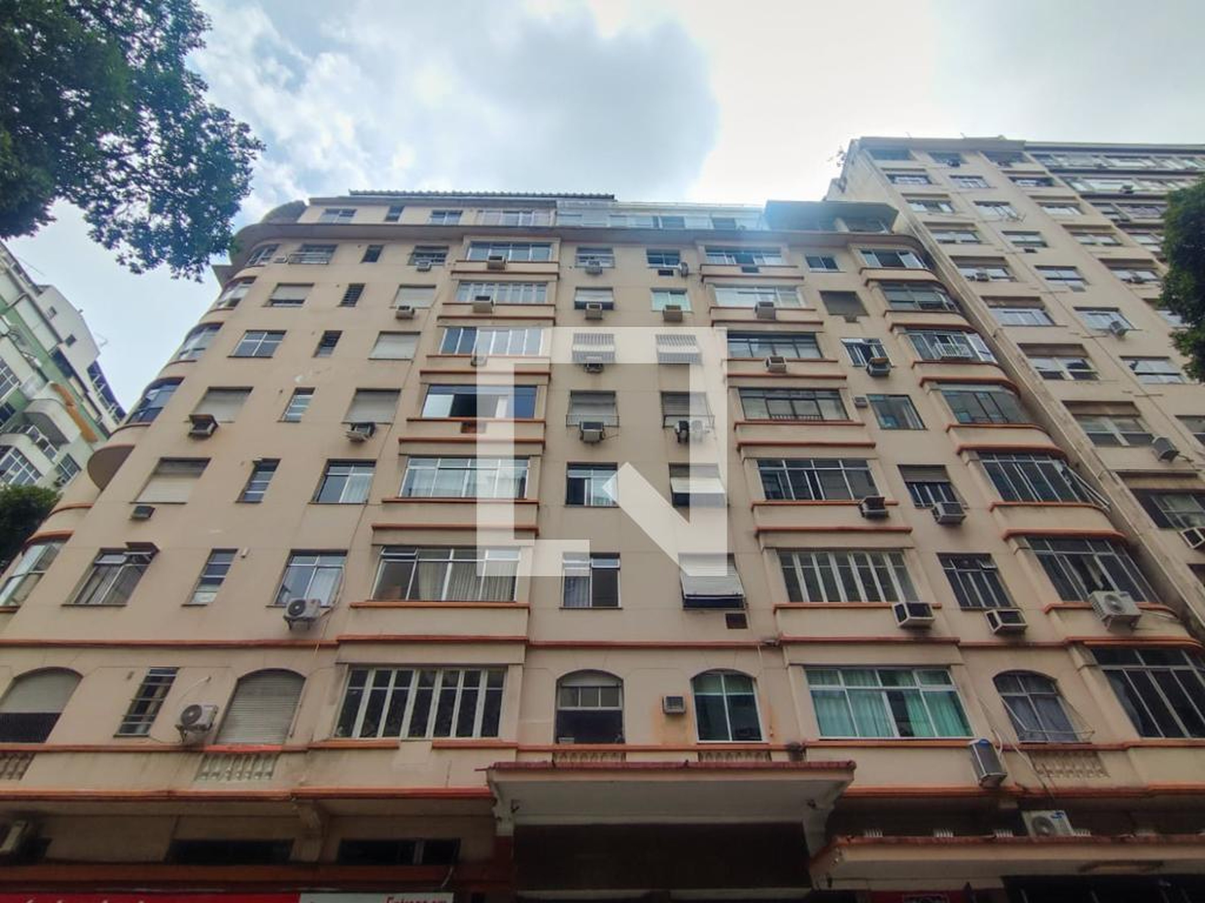 Fachada Condomínio em Rua 5 de Julho, 266