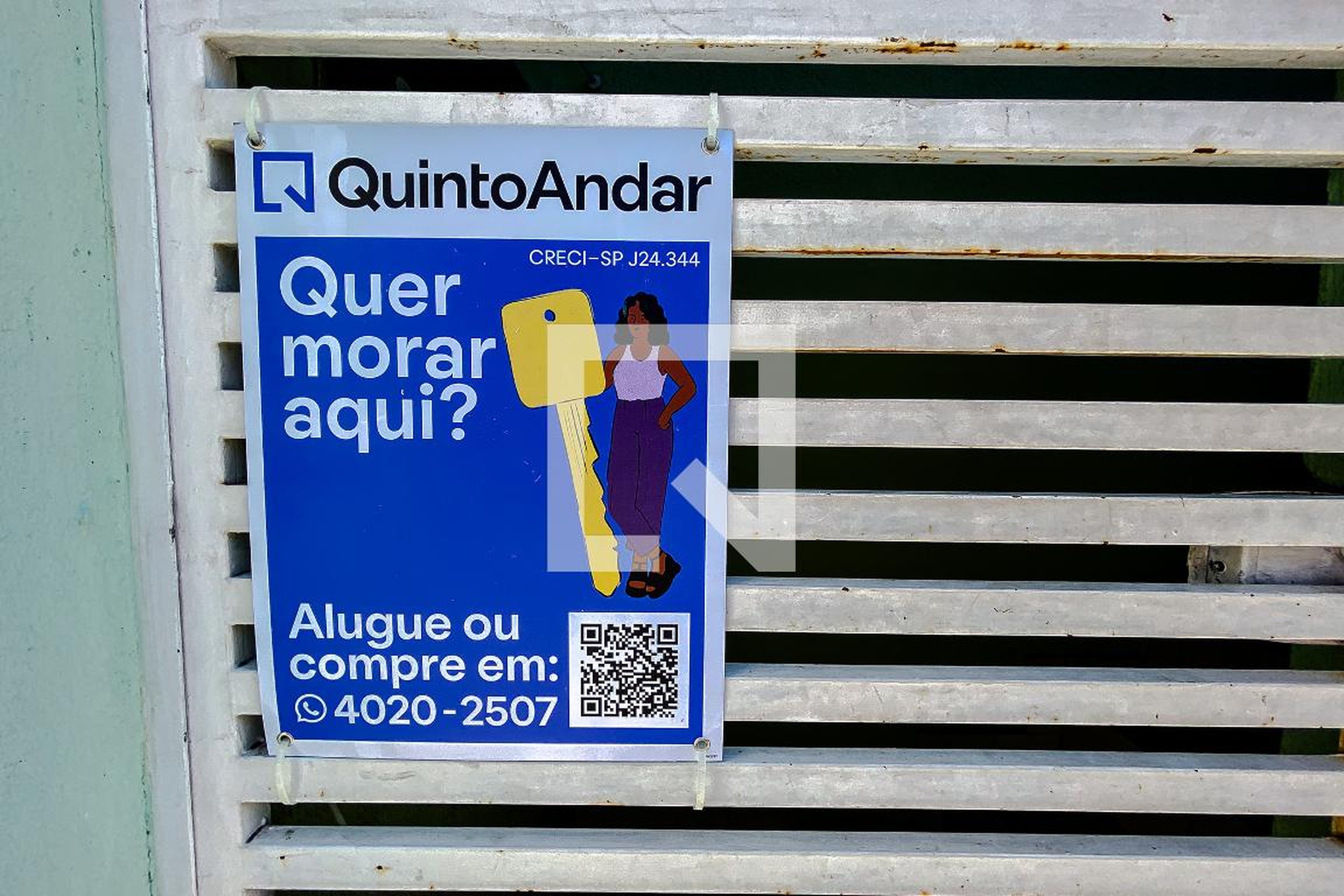 Fachada Condomínio em Rua Frei Durão, 722