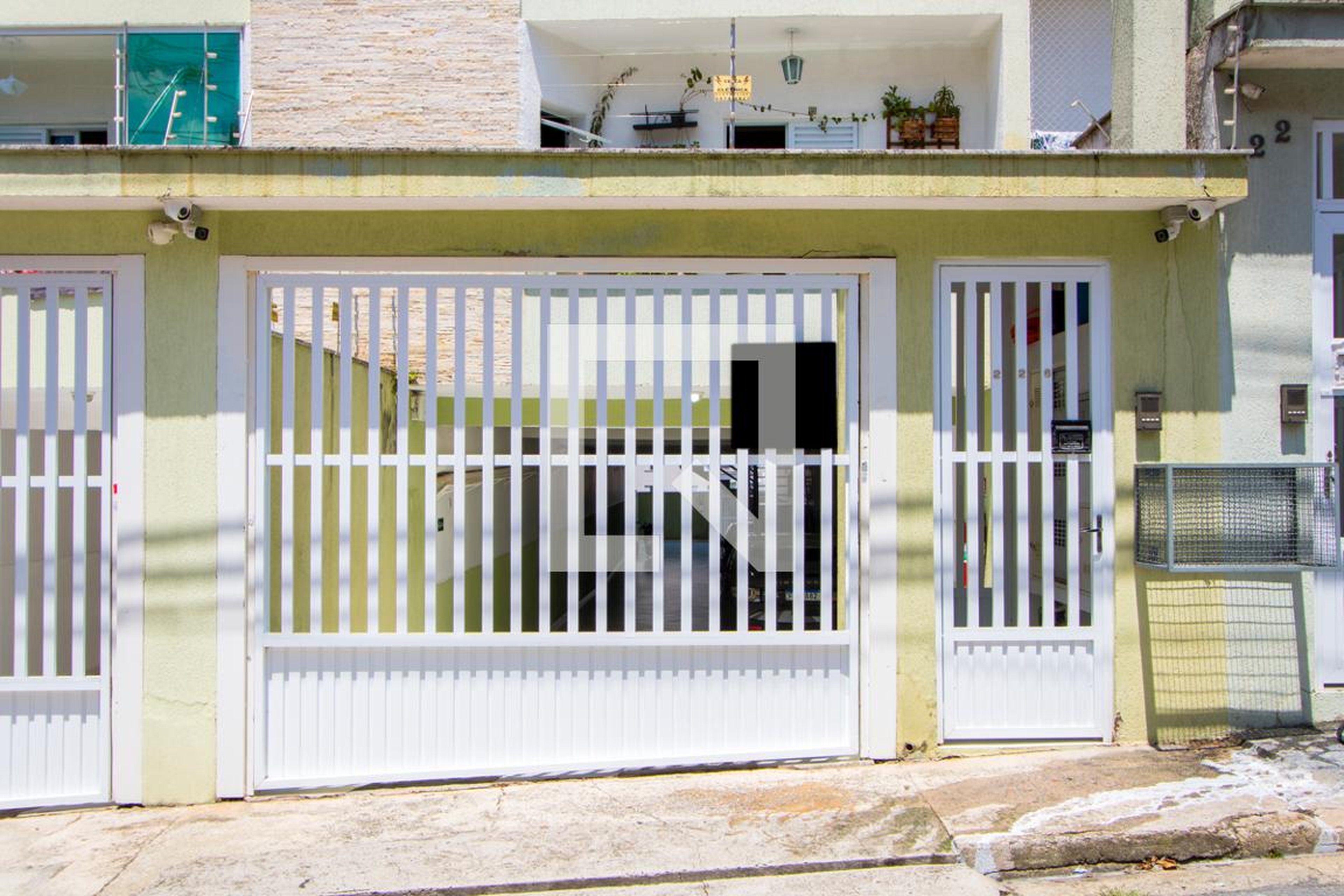 Fachada Condomínio em Rua General Câmara, 226